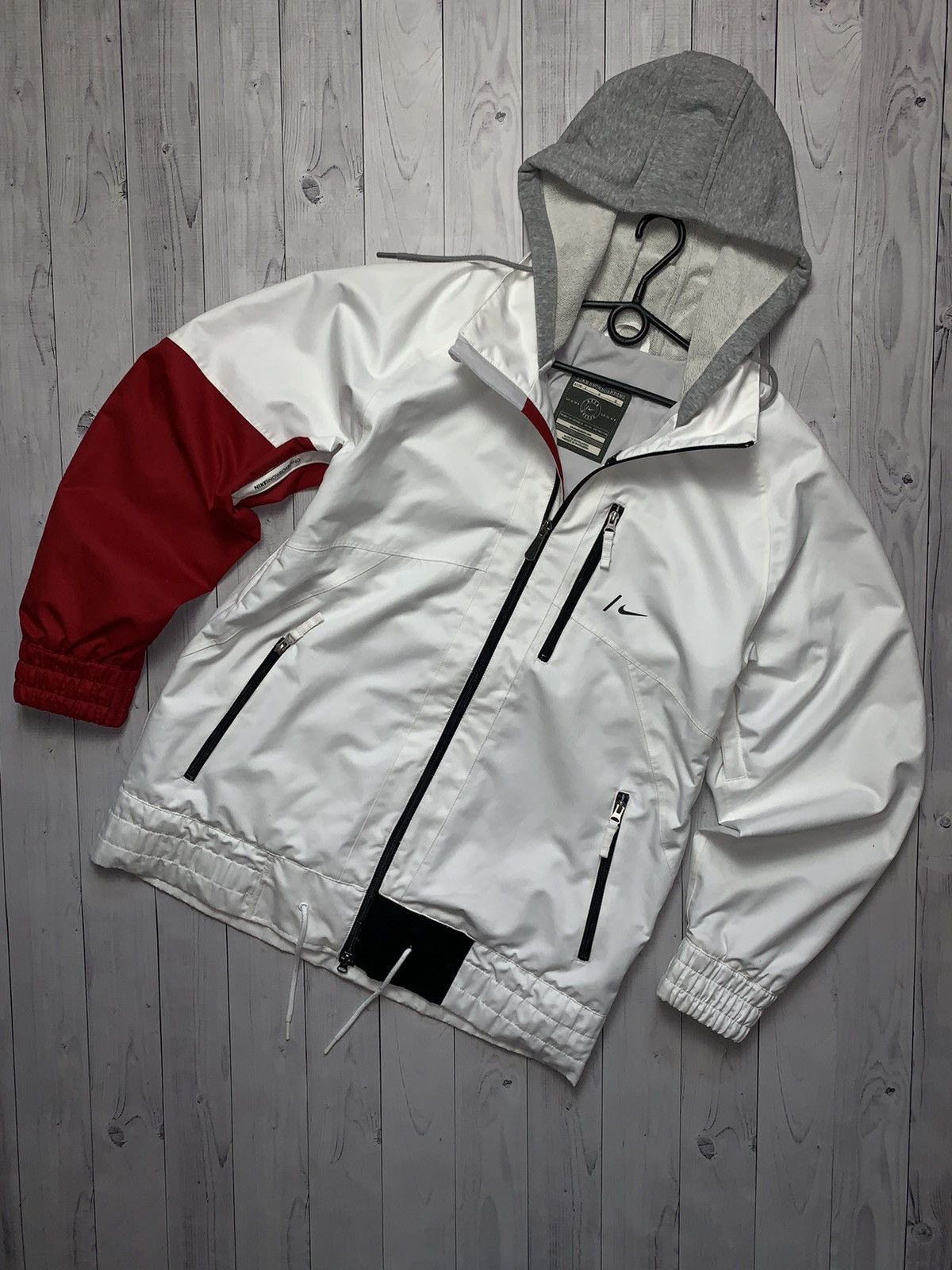 Nike × Vintage Vintage Nike Snowboarding jacket size L rare logo Size US L / EU 52-54 / 3 - 1 Thumbnail
