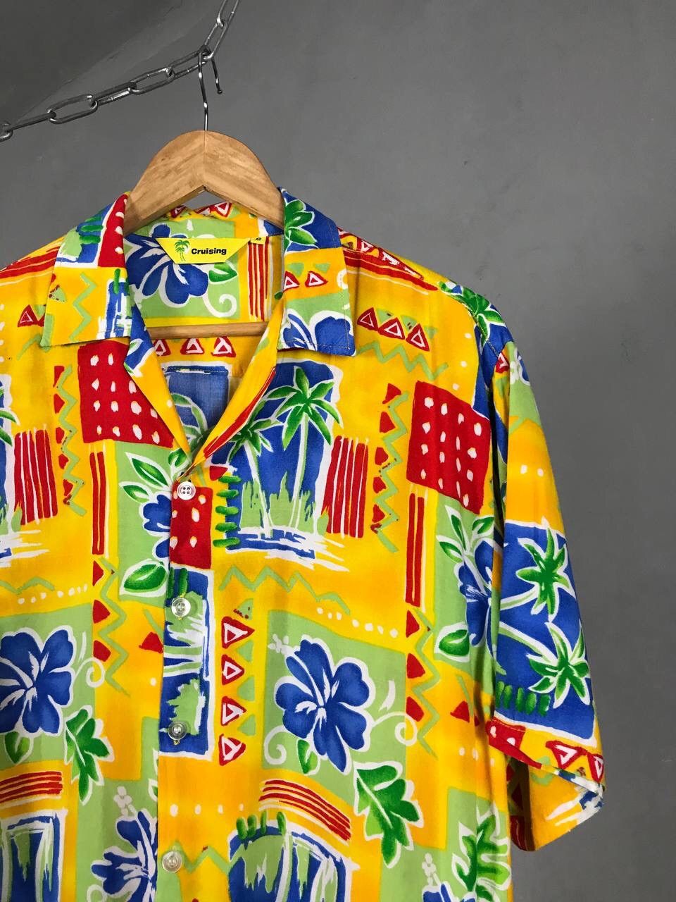 Vintage Hawaiian Crazy Vintage Shirt Size US S / EU 44-46 / 1 - 2 Thumbnail