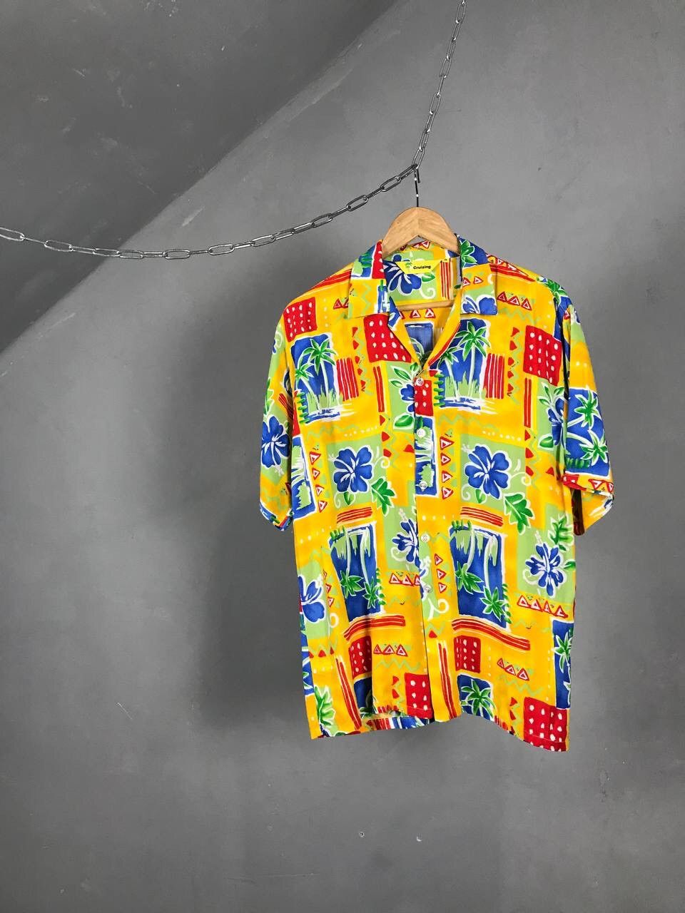 Vintage Hawaiian Crazy Vintage Shirt Size US S / EU 44-46 / 1 - 1 Thumbnail