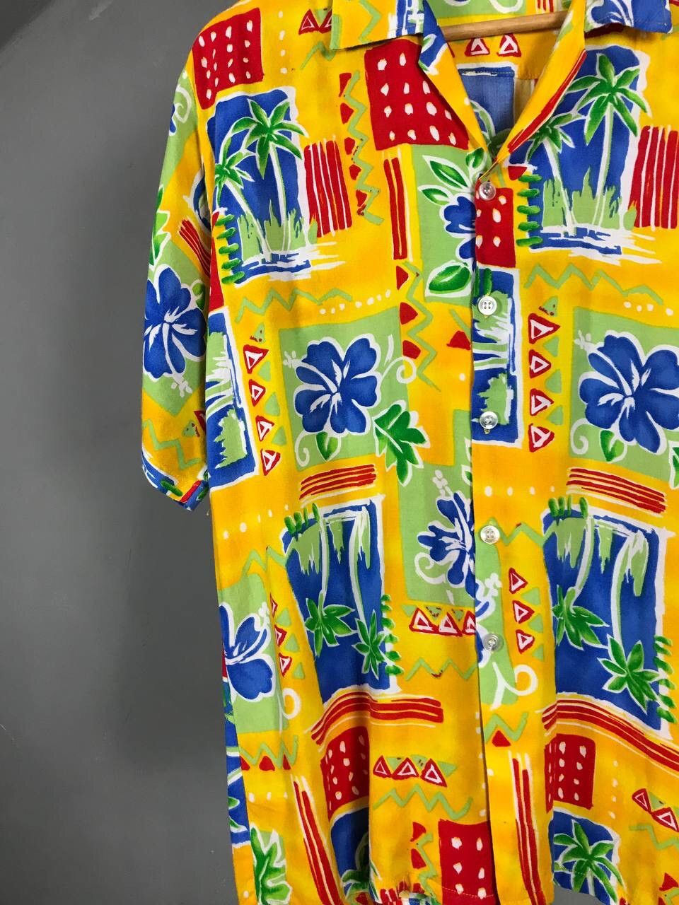 Vintage Hawaiian Crazy Vintage Shirt Size US S / EU 44-46 / 1 - 4 Thumbnail