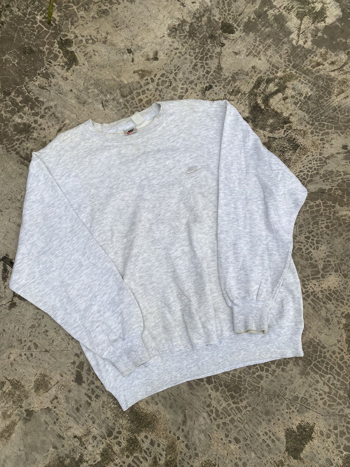 Nike × Vintage Vintage Nike Sweatshirt Rare Colour Grey on Grey Size US XL / EU 56 / 4 - 1 Thumbnail
