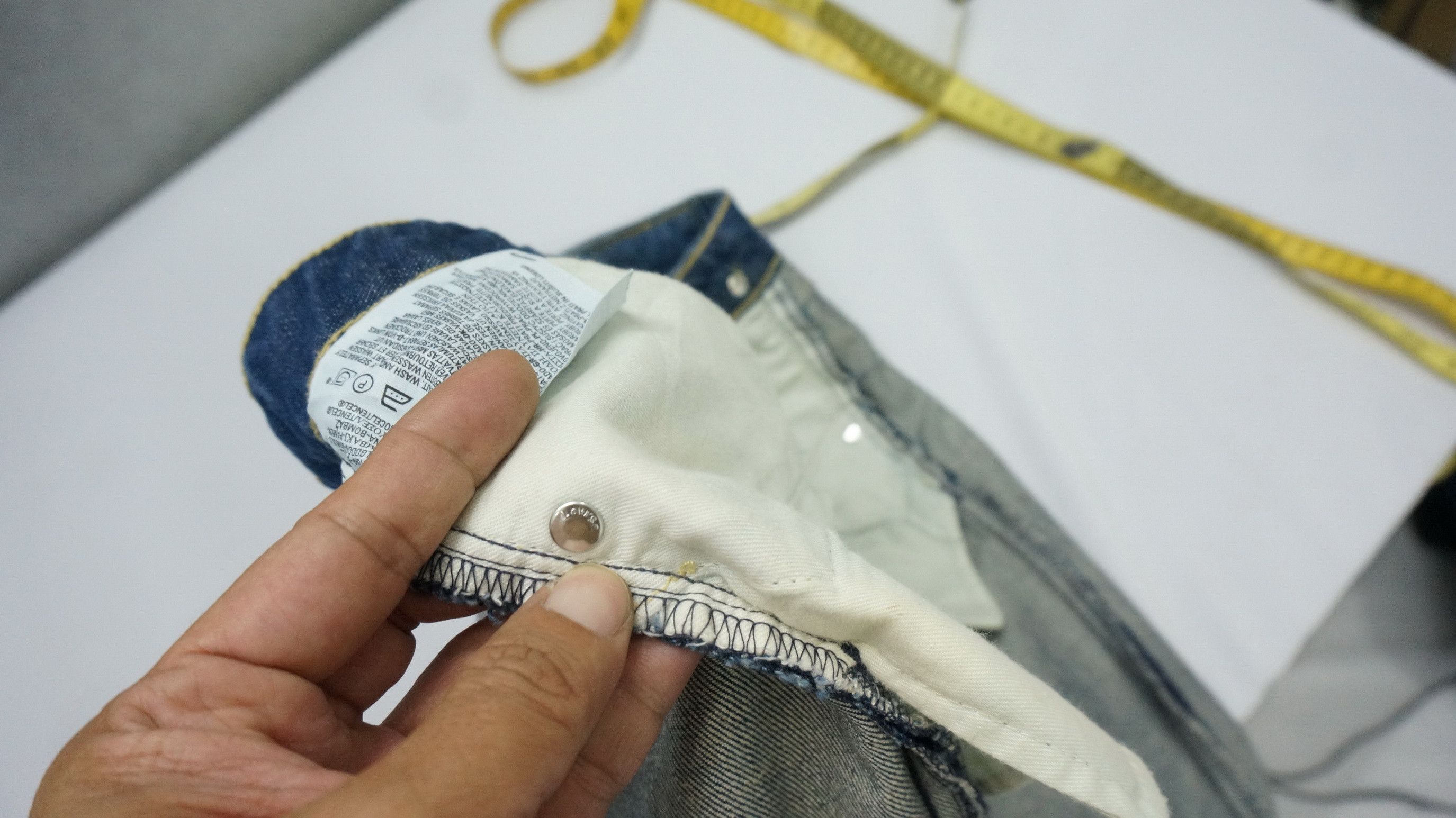 Levi's Levi's 861 Frayed Hem Women's Jeans Size 28" / US 6 / IT 42 - 22 Thumbnail