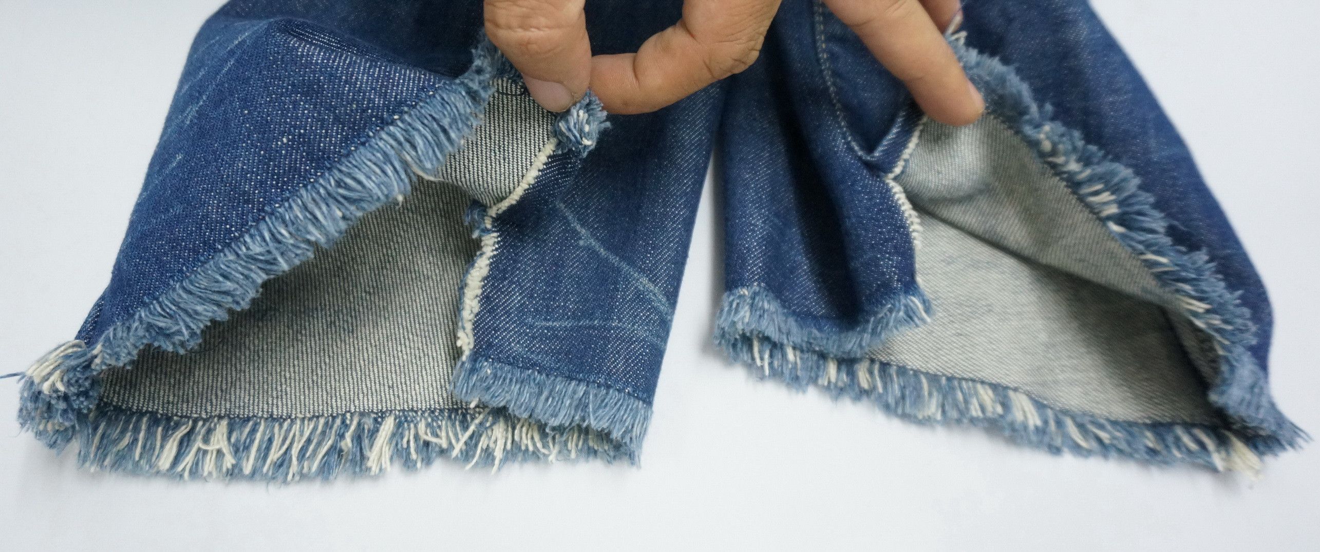 Levi's Levi's 861 Frayed Hem Women's Jeans Size 28" / US 6 / IT 42 - 23 Thumbnail