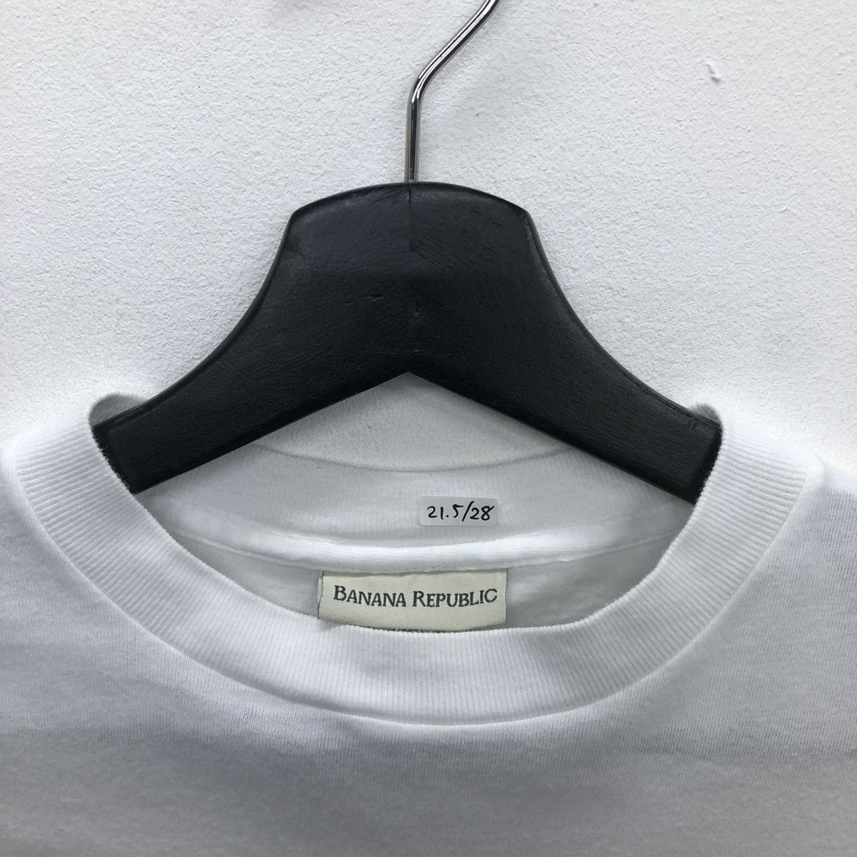 Banana Republic Banana Republic Globe World Backprint Tshirt Size US S / EU 44-46 / 1 - 7 Thumbnail