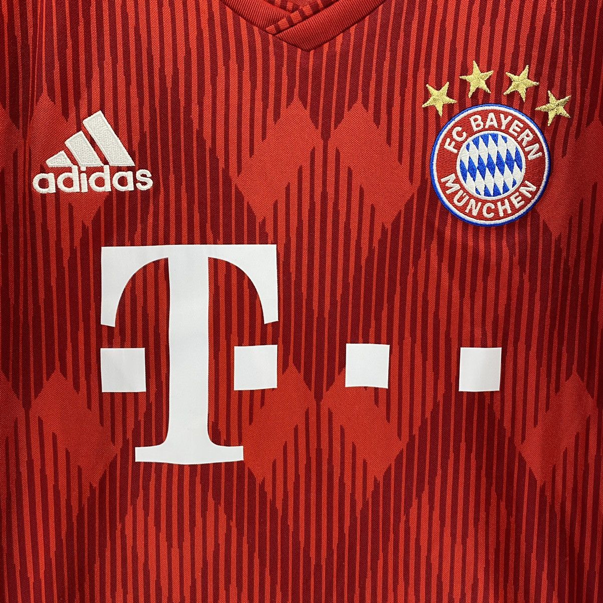 Adidas Kimmich FC Bayern Munich 2018 2019 Home Kit Soccer Football Size US M / EU 48-50 / 2 - 4 Thumbnail