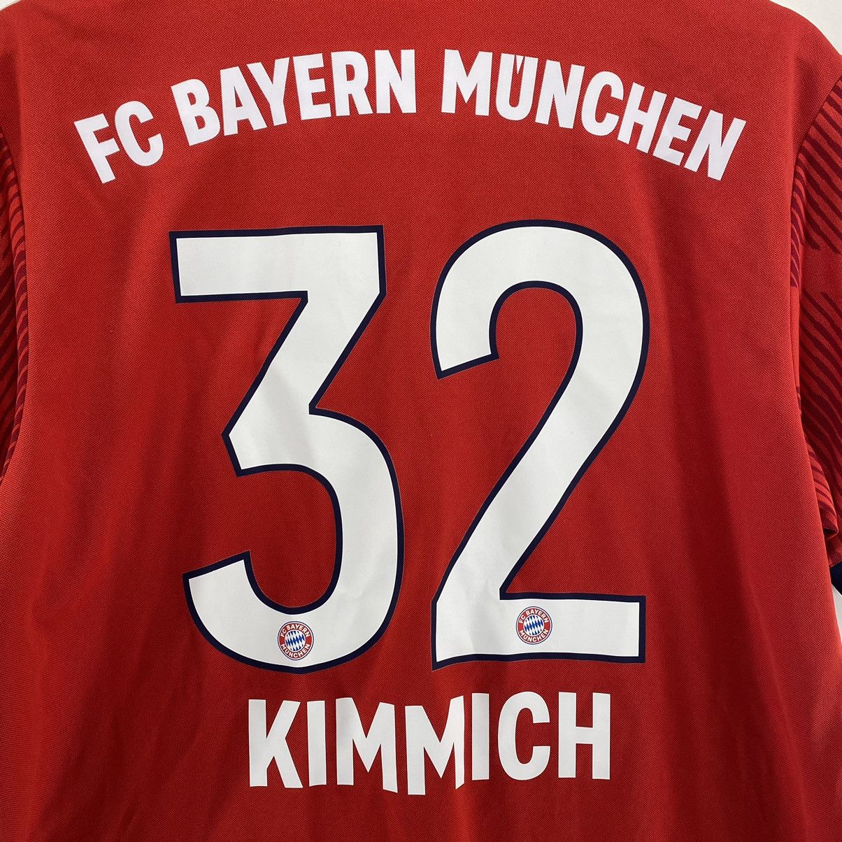 Adidas Kimmich FC Bayern Munich 2018 2019 Home Kit Soccer Football Size US M / EU 48-50 / 2 - 8 Thumbnail