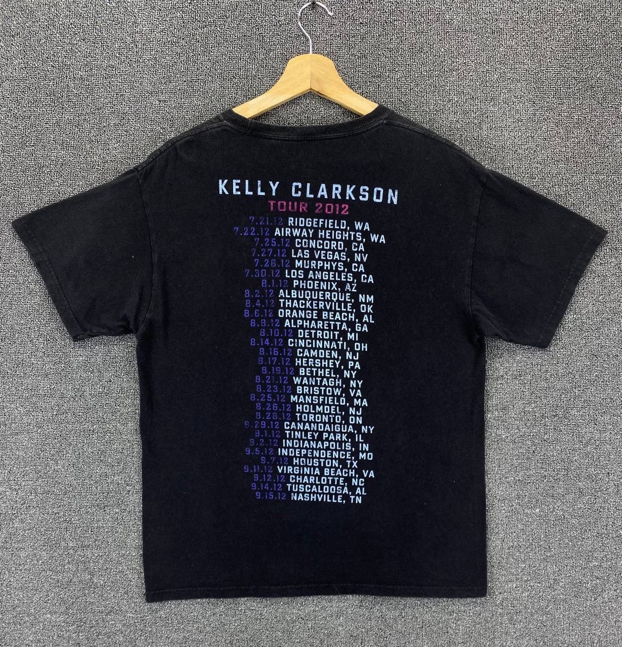 Band Tees Kelly Clarkson 2012 Tour Tee Rock Band Tees T Shirt Size US M / EU 48-50 / 2 - 8 Thumbnail