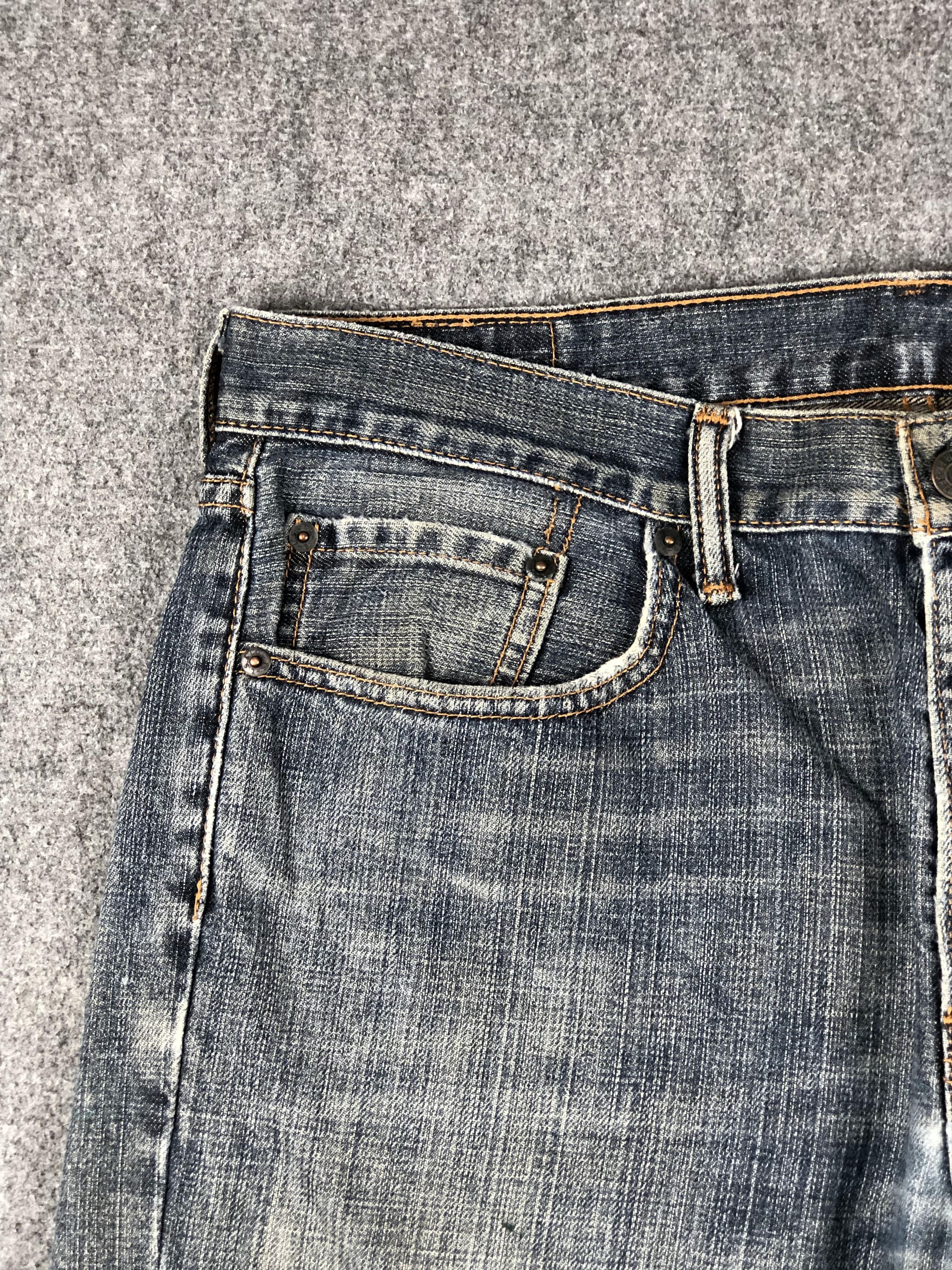 Levi's Vintage Levis 559 Loose Straight Faded Blue Jeans DP2277 Size US 34 / EU 50 - 12 Thumbnail