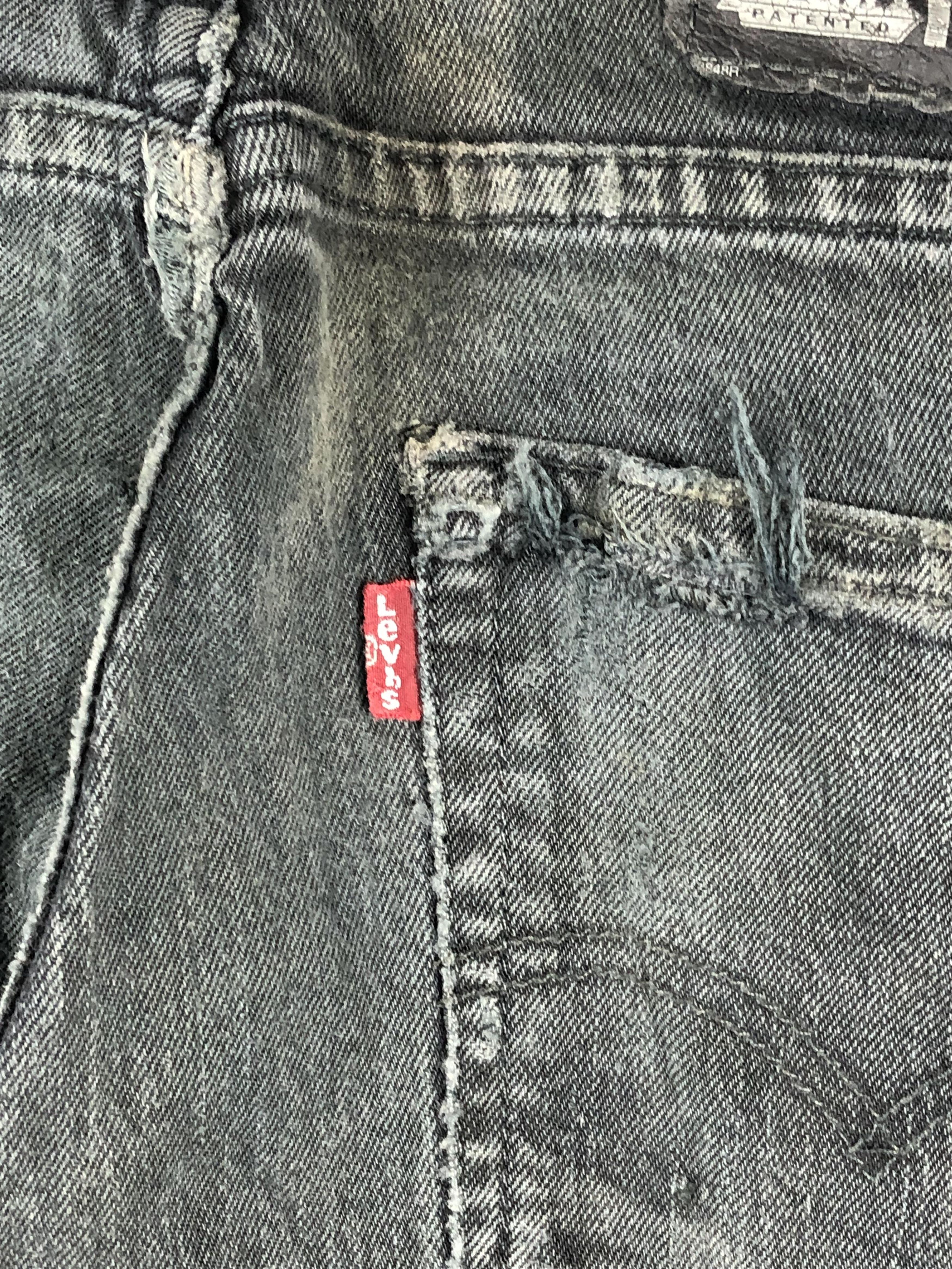 Levi's Vintage Distressed Levis 511 Faded Black Jeans DP2278 Size US 29 - 9 Thumbnail