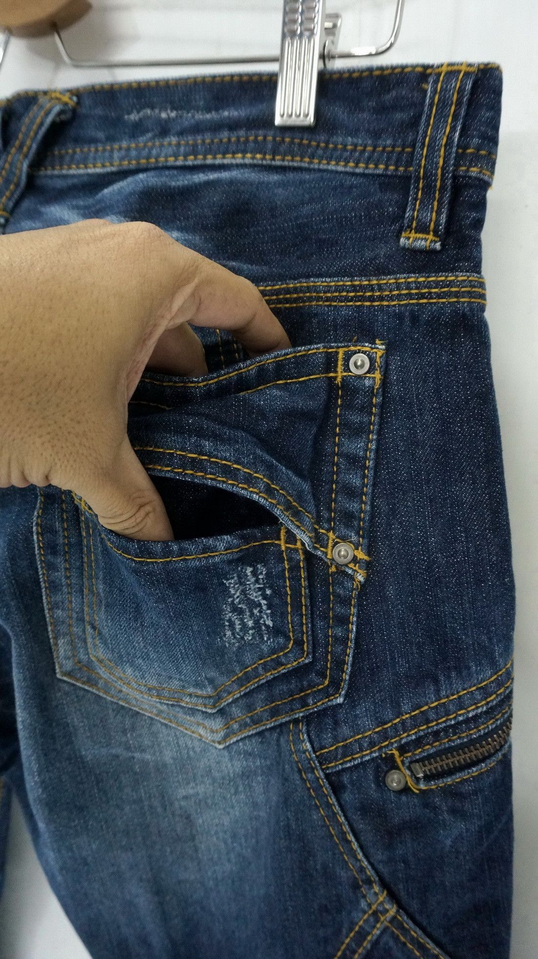 HIDEAWAYS 🔥NICOLE HIDEAWAYS Japan Distressed Jeans Size US 32 / EU 48 - 8 Thumbnail