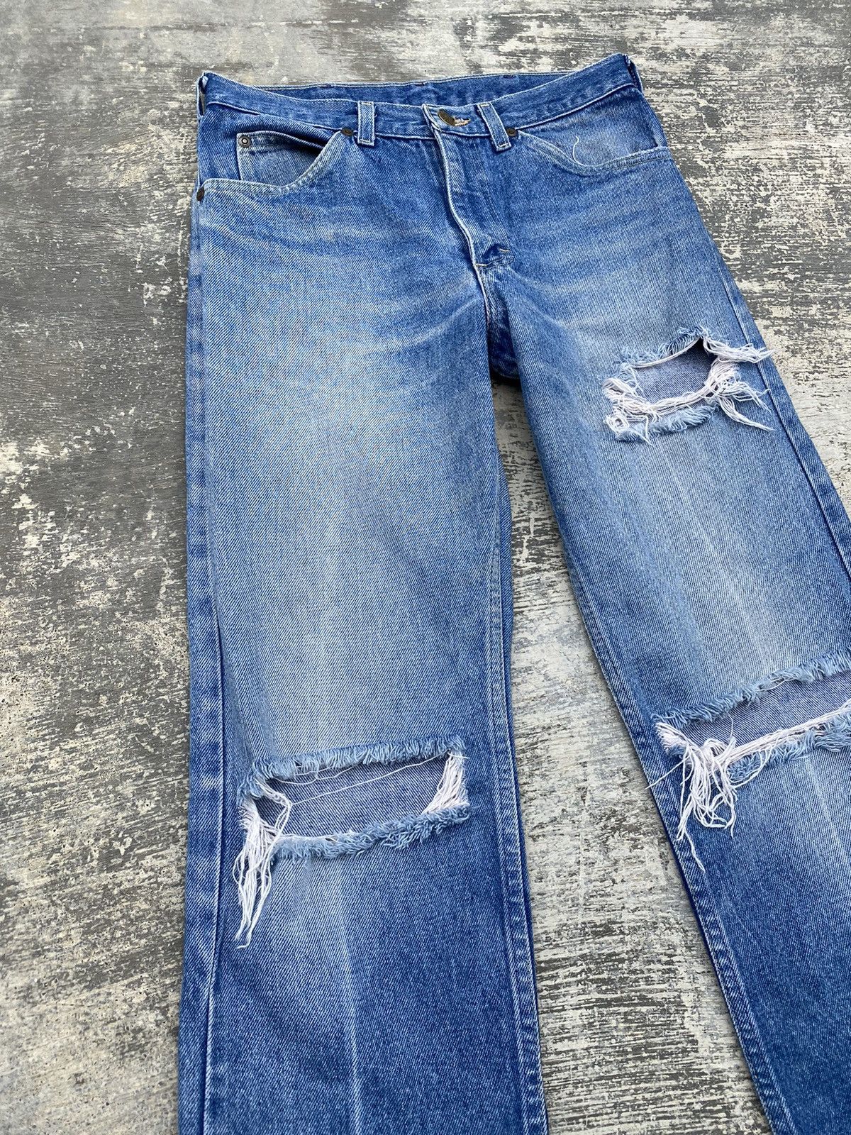 Lee VINTAGE LEE PUNK GRUNGE THRASHED DISTRESSED COWBOY GORPCORE Size US 29 - 6 Thumbnail