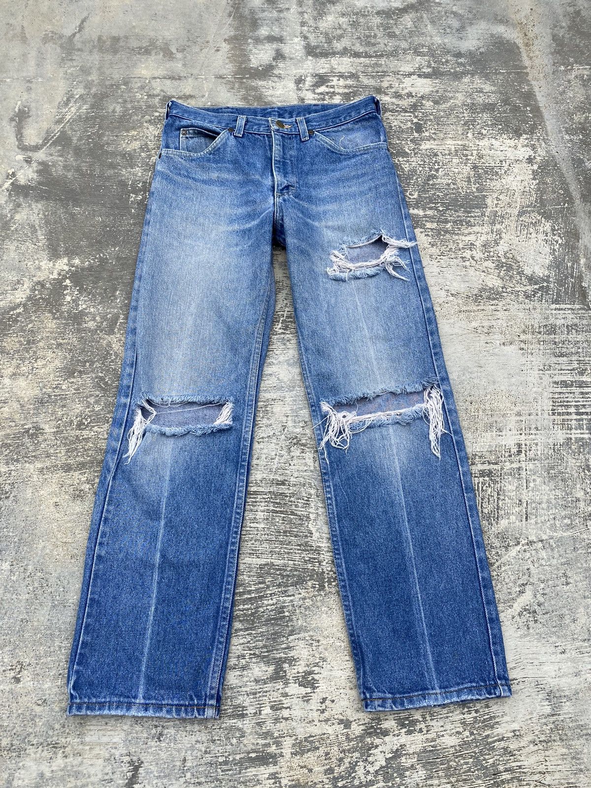 Lee VINTAGE LEE PUNK GRUNGE THRASHED DISTRESSED COWBOY GORPCORE Size US 29 - 2 Thumbnail