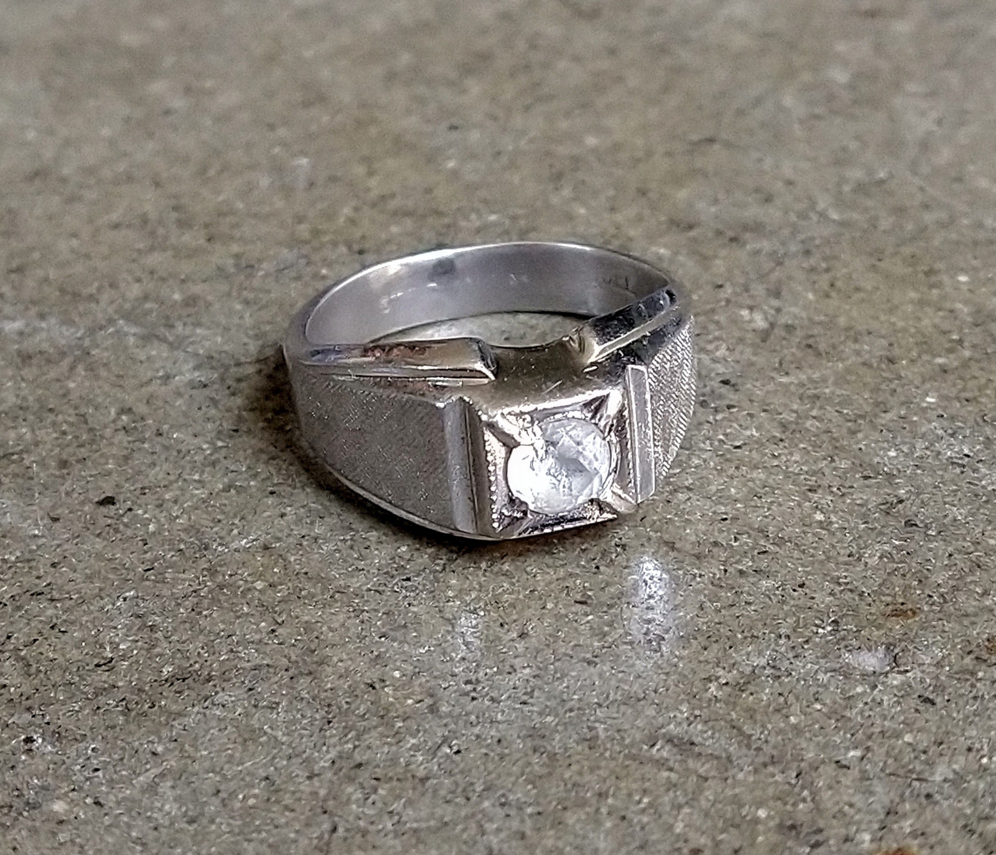 Jewelry Vintage Sterling Silver Ring Size 9 Clear Glass Size ONE SIZE - 2 Thumbnail