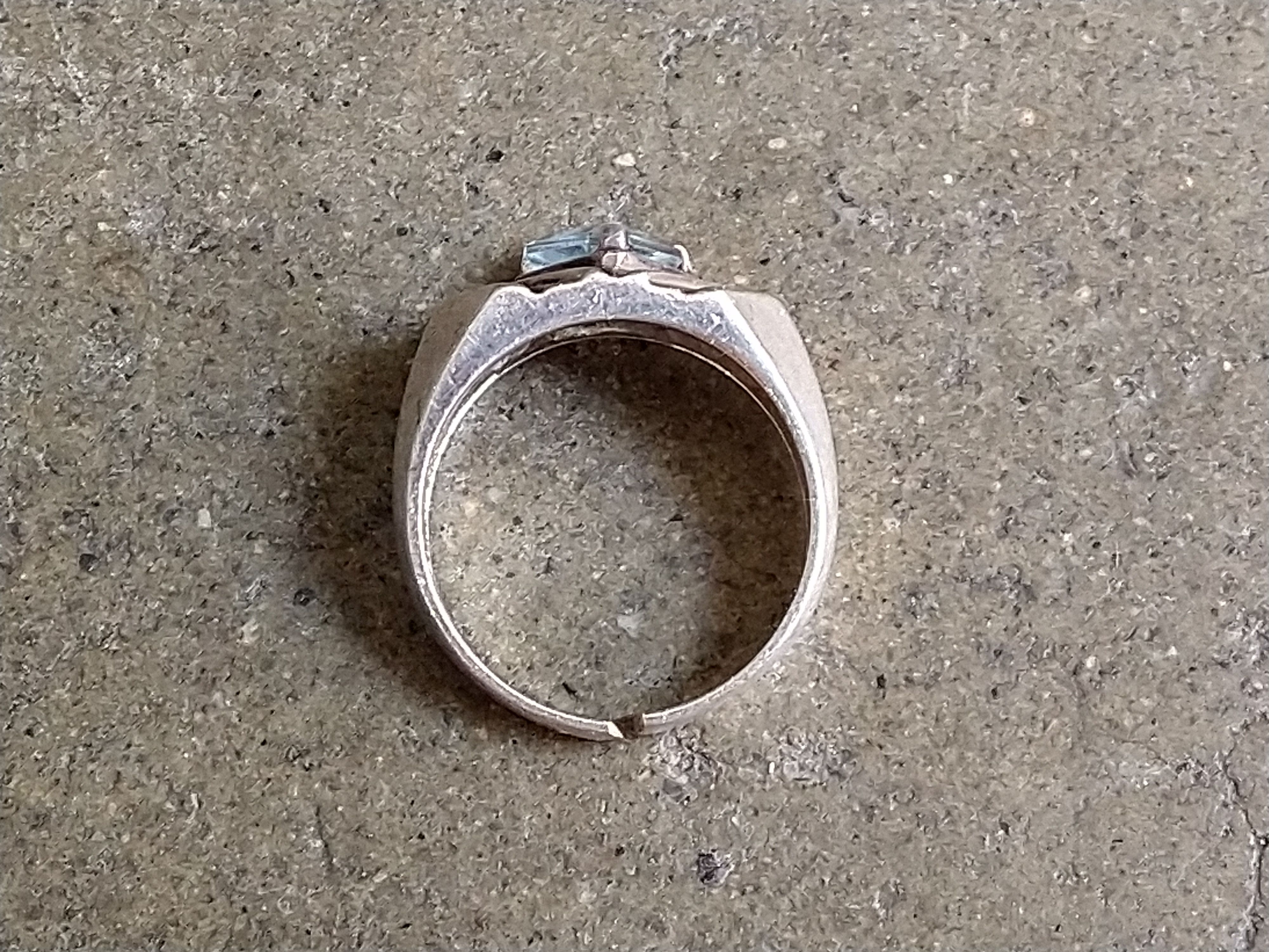 Jewelry × Sterling Silver Sterling Silver Ring Size 8.2t Blue Glass Triangle Art Deco Size ONE SIZE - 12 Thumbnail