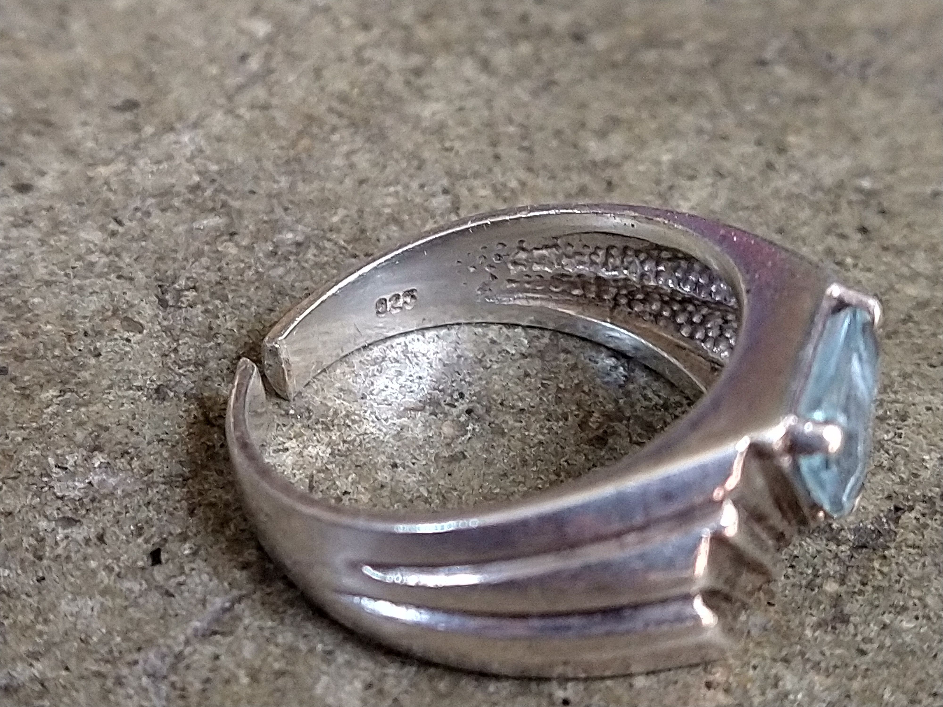 Jewelry × Sterling Silver Sterling Silver Ring Size 8.2t Blue Glass Triangle Art Deco Size ONE SIZE - 6 Thumbnail