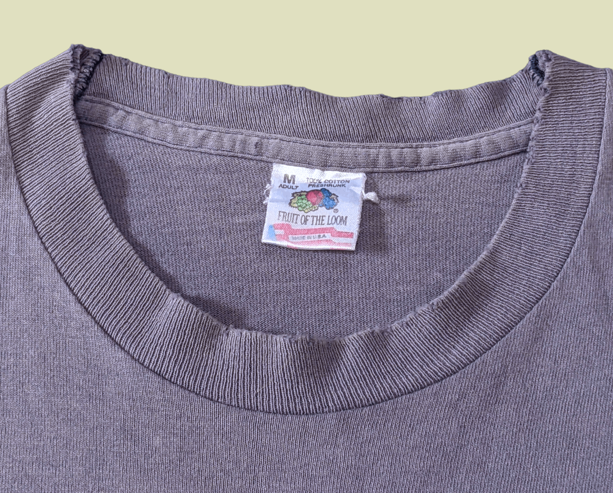 Arts & Science × Vintage Vintage 90s Earth Nature Artwork Art T shirt Size US M / EU 48-50 / 2 - 7 Thumbnail