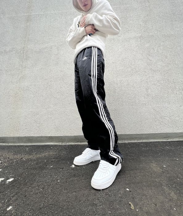 Adidas Vintage Adidas Parachute Pants Black