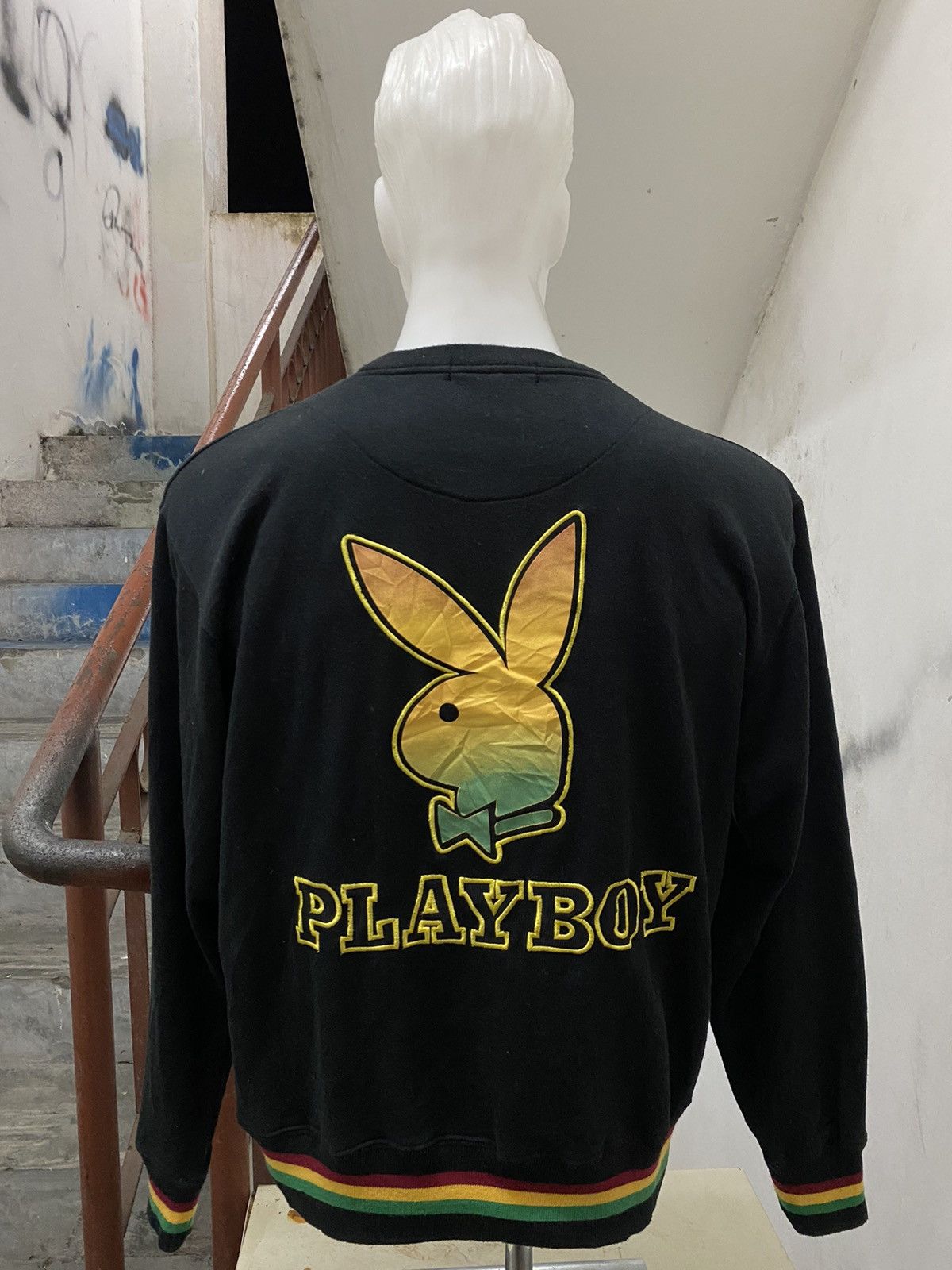 Designer × Playboy × Vintage 90s VTG PLAYBOY BIG LOGO SPELL OUT SWEATSHIRT RASTA Size US M / EU 48-50 / 2 - 1 Thumbnail