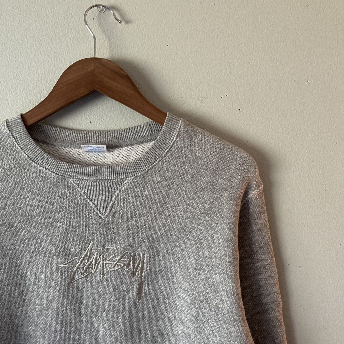 Champion × Stussy Tonal Embroidered Logo Crew Size US S / EU 44-46 / 1 - 2 Thumbnail