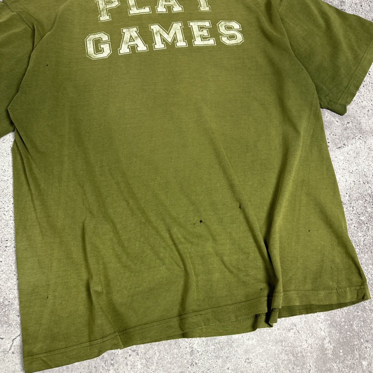 Band Tees Vintage 90s Dog Eat Dog Play Games Sun Faded tee Blue Grape Size US XL / EU 56 / 4 - 8 Thumbnail