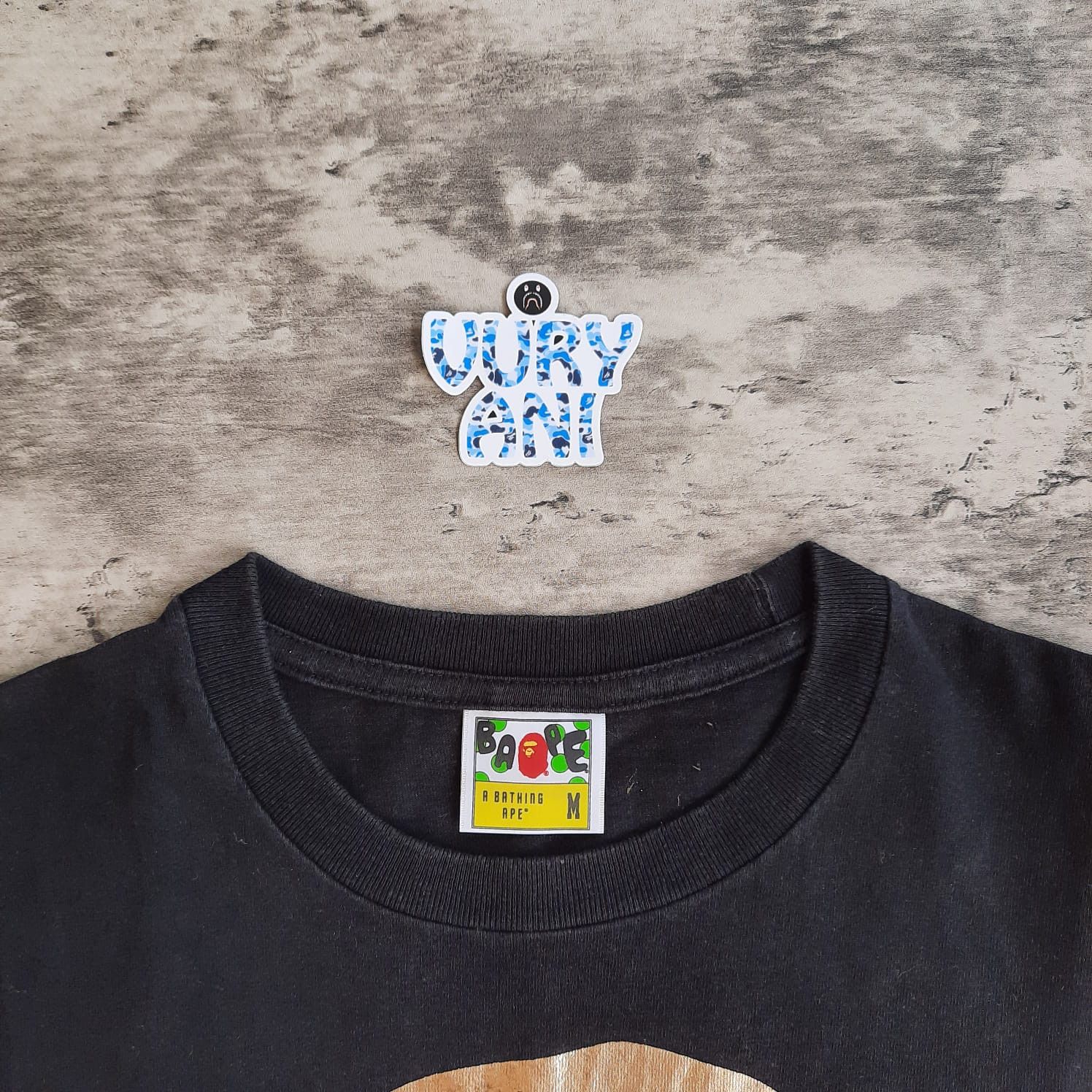 Bape Foil Big Ape Head Tee Size US M / EU 48-50 / 2 - 5 Thumbnail