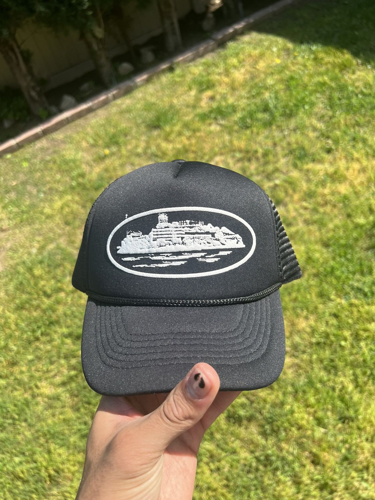 Corteiz CORTEIZ ALCATRAZ TRUCKER HAT | Grailed