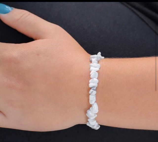 Jewelry Howlite chip beaded bracelet Size ONE SIZE - 2 Thumbnail
