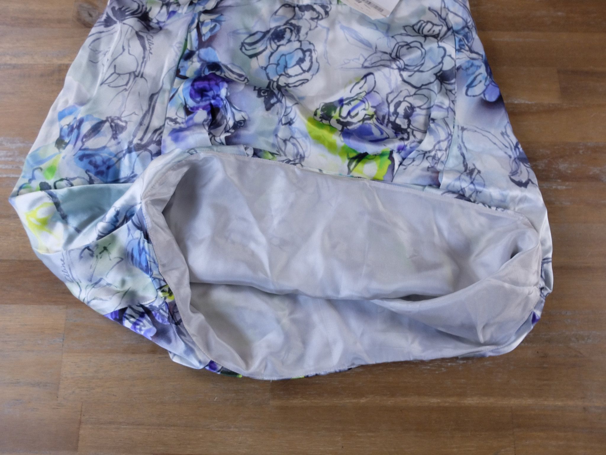 Celine CELINE Paris vintage blue floral bubble silk mini skirt 38 q Size 27" / US 4 / IT 40 - 8 Thumbnail