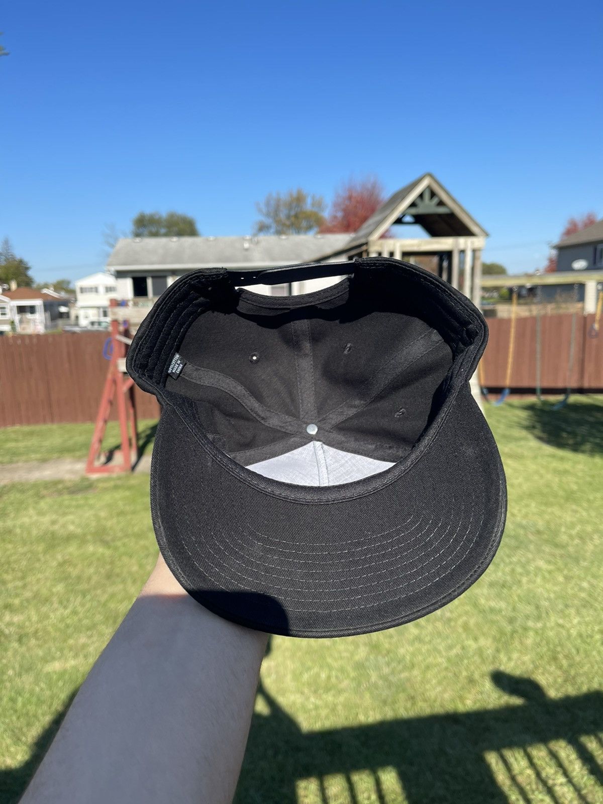 Half Evil Three House Hat Size ONE SIZE - 2 Thumbnail