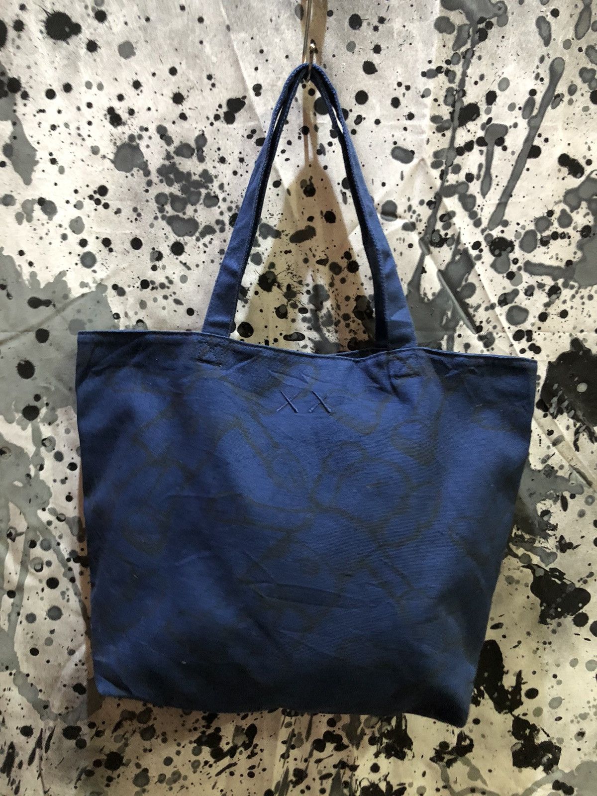 Uniqlo Uniqlo X kaws tote cotton bag | Grailed