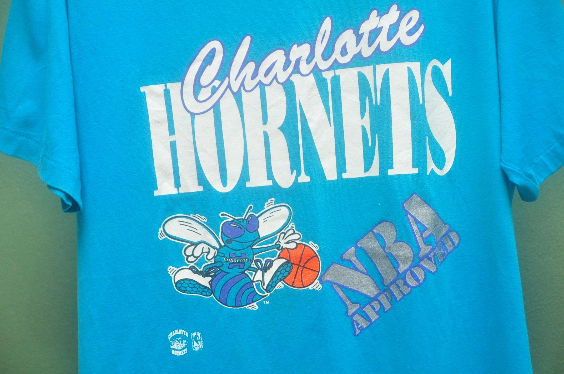 Japanese Brand Vintage Carlotte Hornes NBA Approved Shirt Travis Scott Size US L / EU 52-54 / 3 - 4 Thumbnail