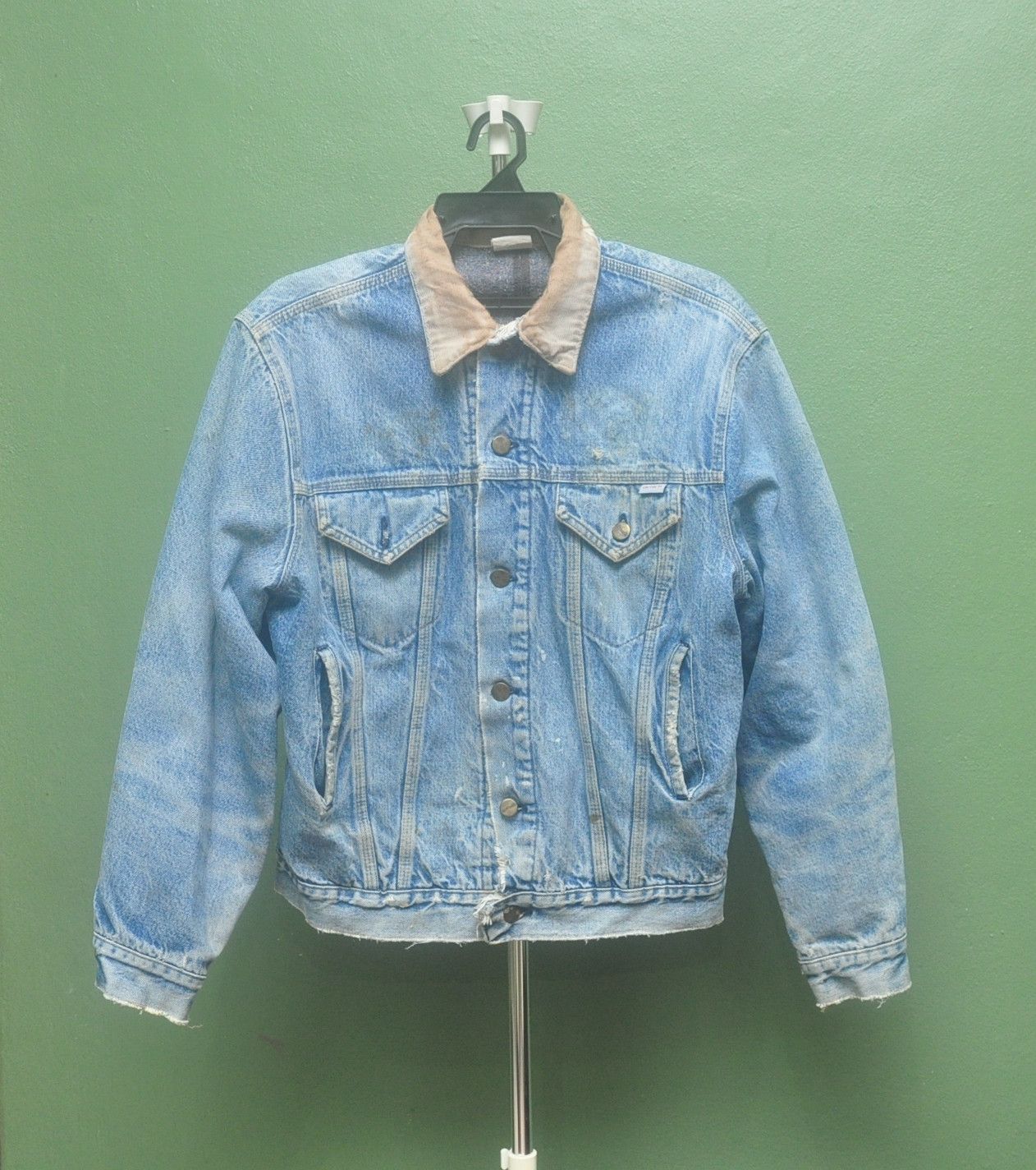 Carhartt × Japanese Brand × Vintage Vintage Carhatt 60s 70s Denim Jacket Travis Scott Style Size US L / EU 52-54 / 3 - 1 Thumbnail