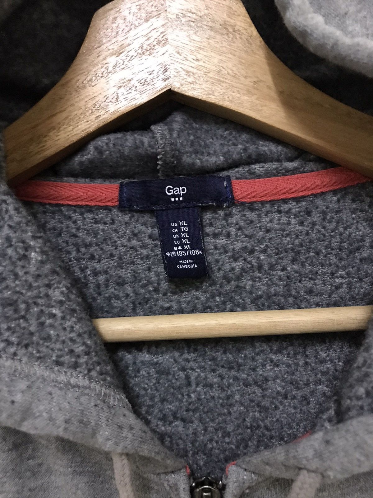 Gap Vintage Free Style Gap Hoodie Street Fashion Size US XL / EU 56 / 4 - 6 Thumbnail