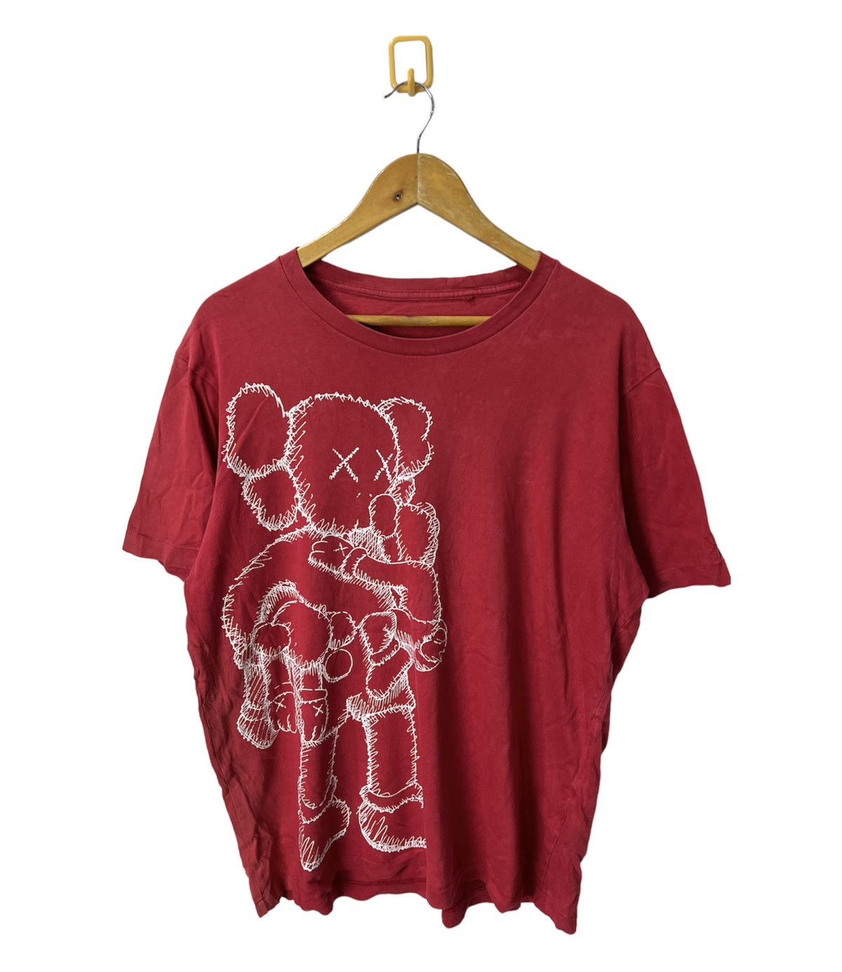 Kaws Kaws Tshirt Vintage Size US XL / EU 56 / 4 - 1 Thumbnail