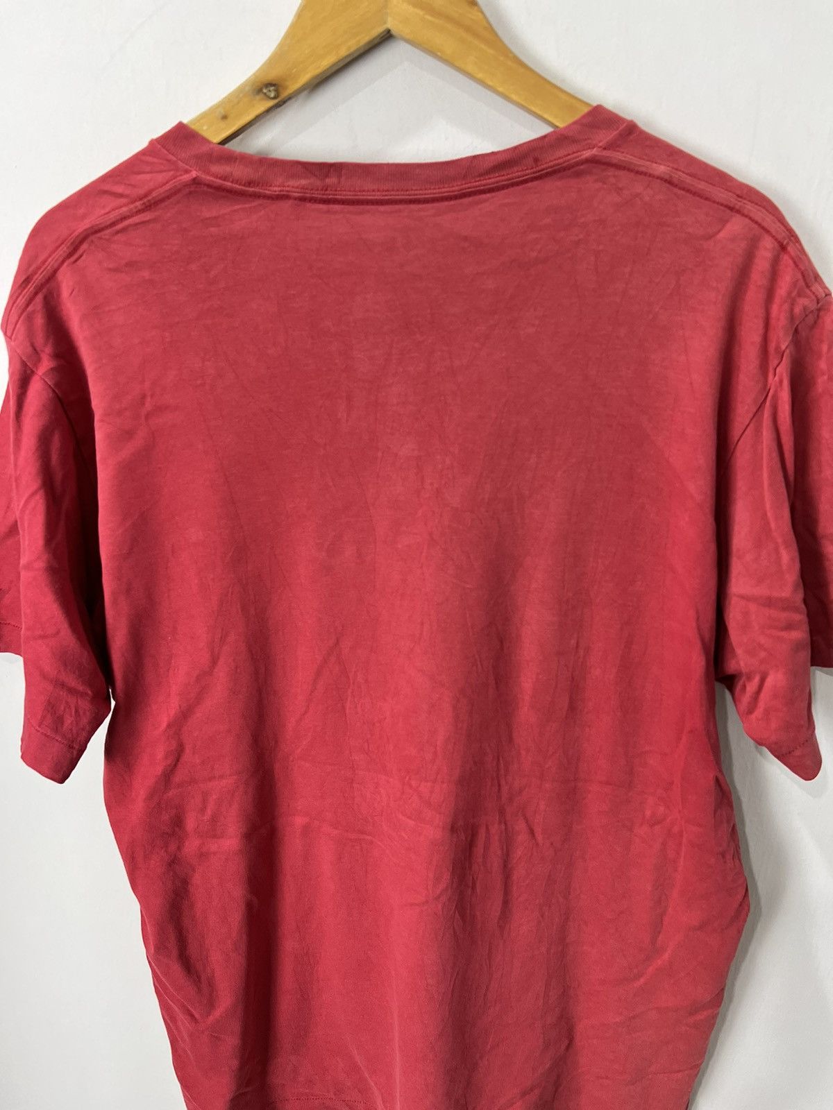 Kaws Kaws Tshirt Vintage Size US XL / EU 56 / 4 - 8 Thumbnail