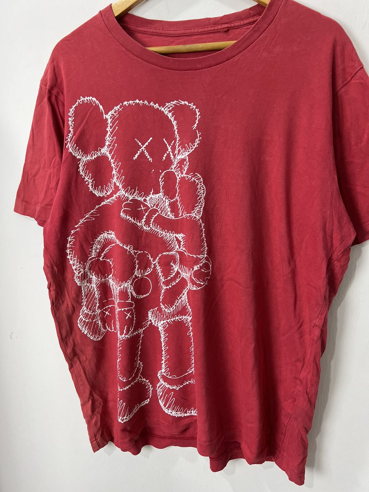 Kaws Kaws Tshirt Vintage Size US XL / EU 56 / 4 - 4 Thumbnail