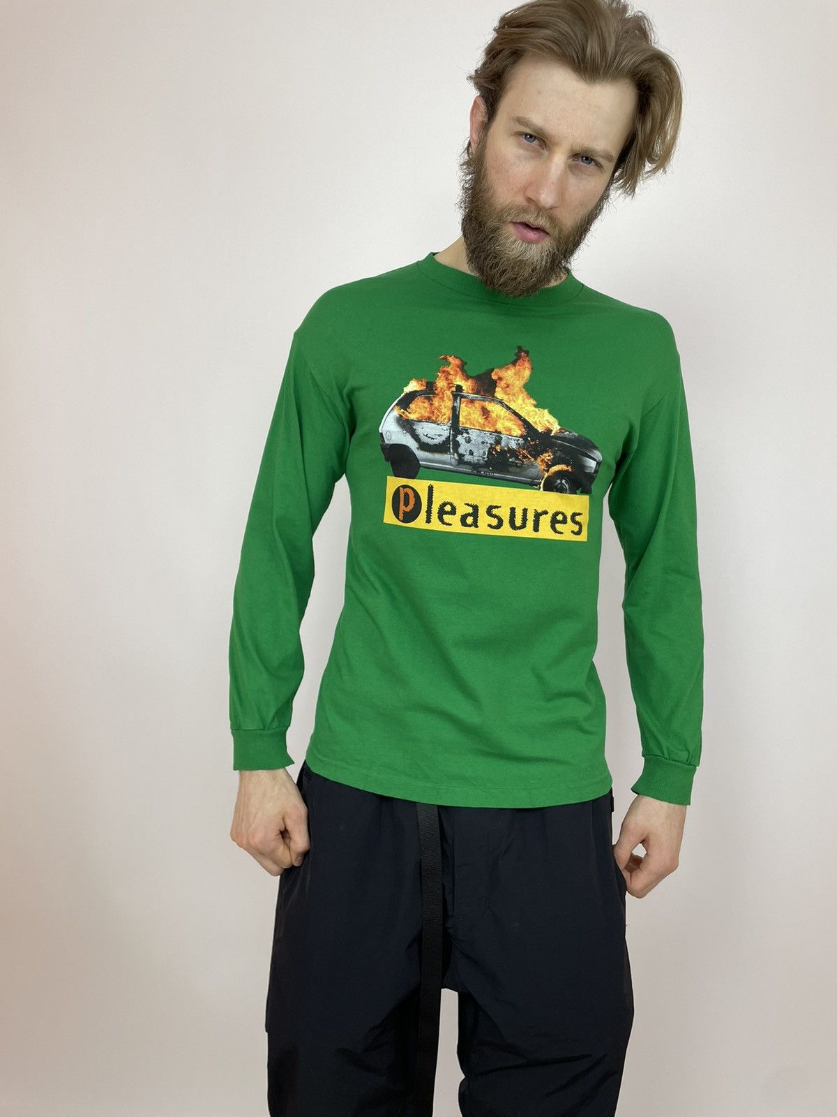 Other PLEASURES Sweatshirt long sleeve skateboarding style wear M Size US M / EU 48-50 / 2 - 2 Thumbnail