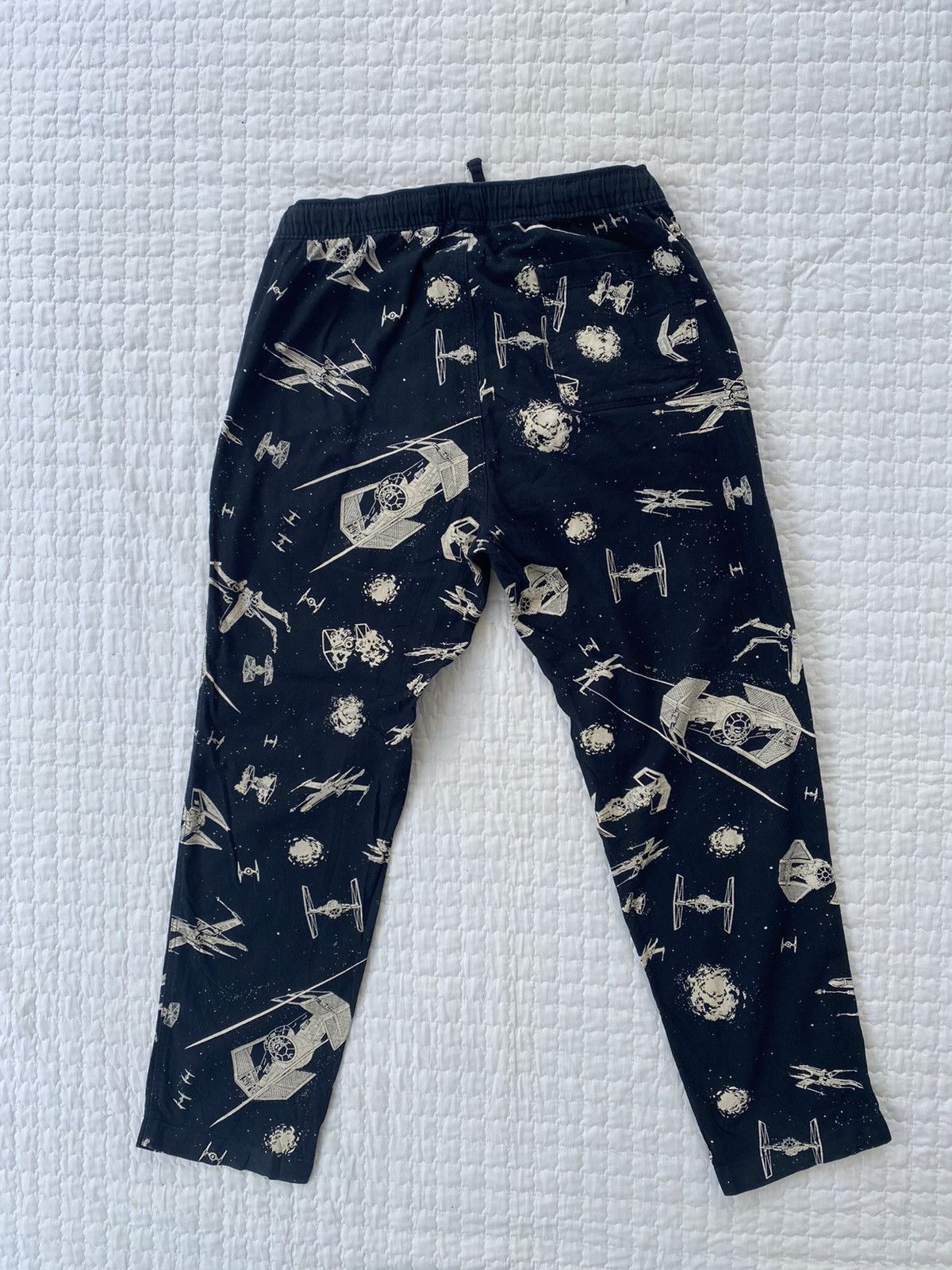 Star Wars Uniqlo X Star Wars Fullprint Sweatpant Size US 31 - 6 Thumbnail