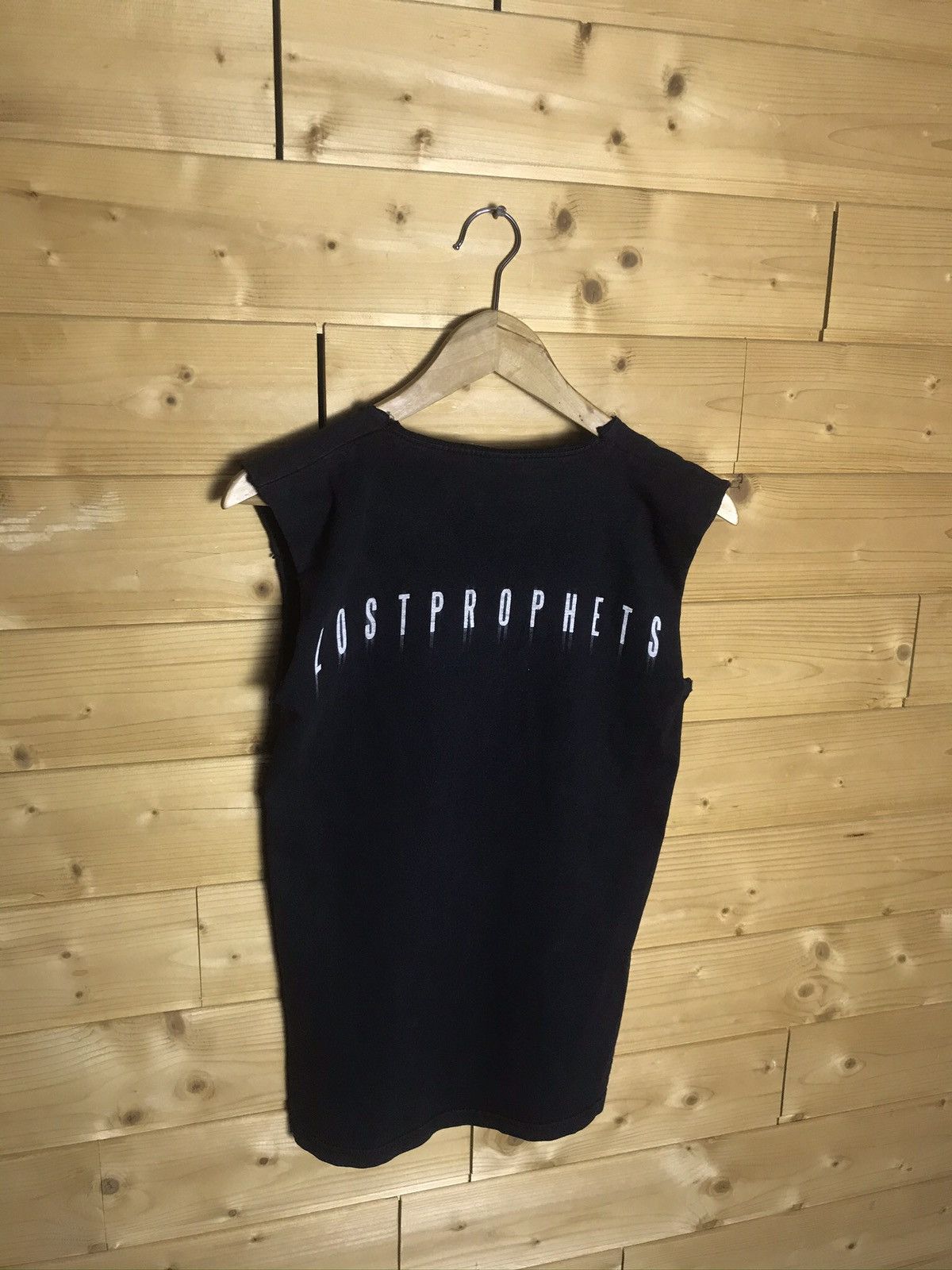 Band Tees 2009 Betrayed Lost Prophets shirt Size US S / EU 44-46 / 1 - 8 Thumbnail