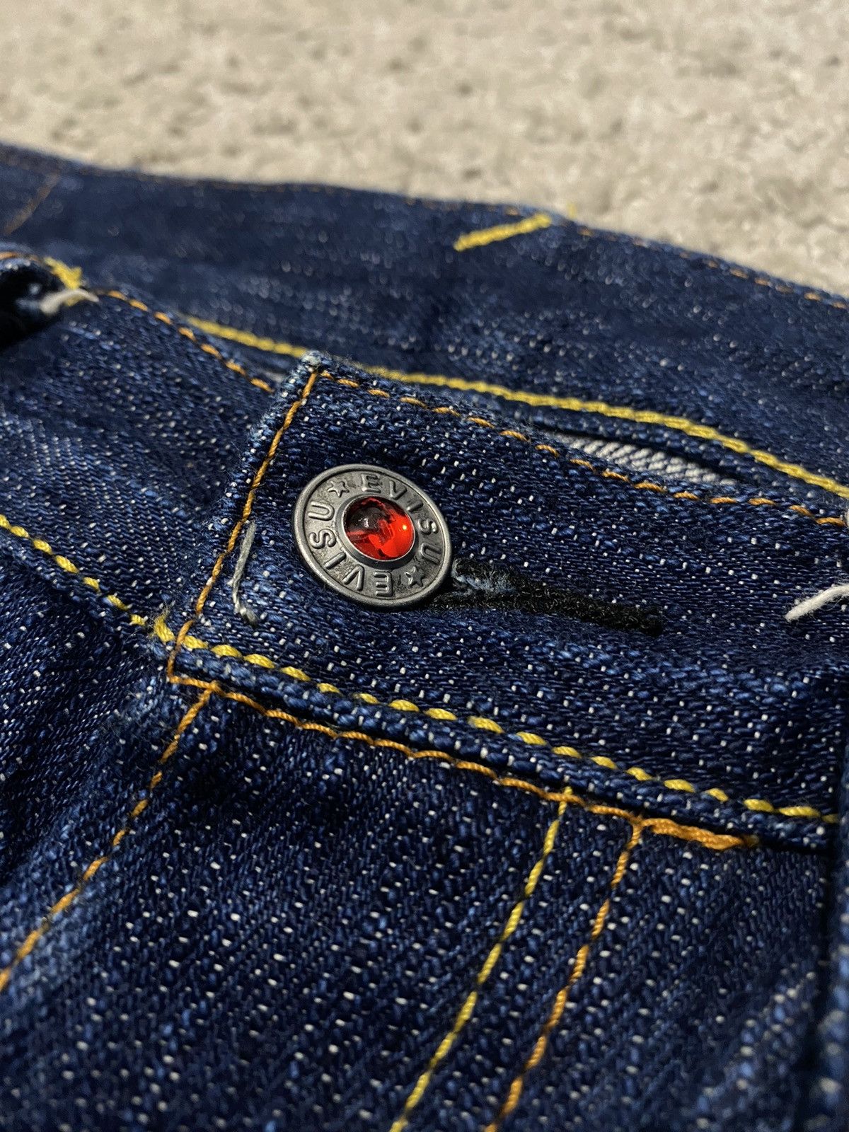 Evisu × Japanese Brand × Vintage Evisu Jeans Denim Vintage 32 Daicock Logo Selvedge Japan y2k Size US 32 / EU 48 - 7 Thumbnail