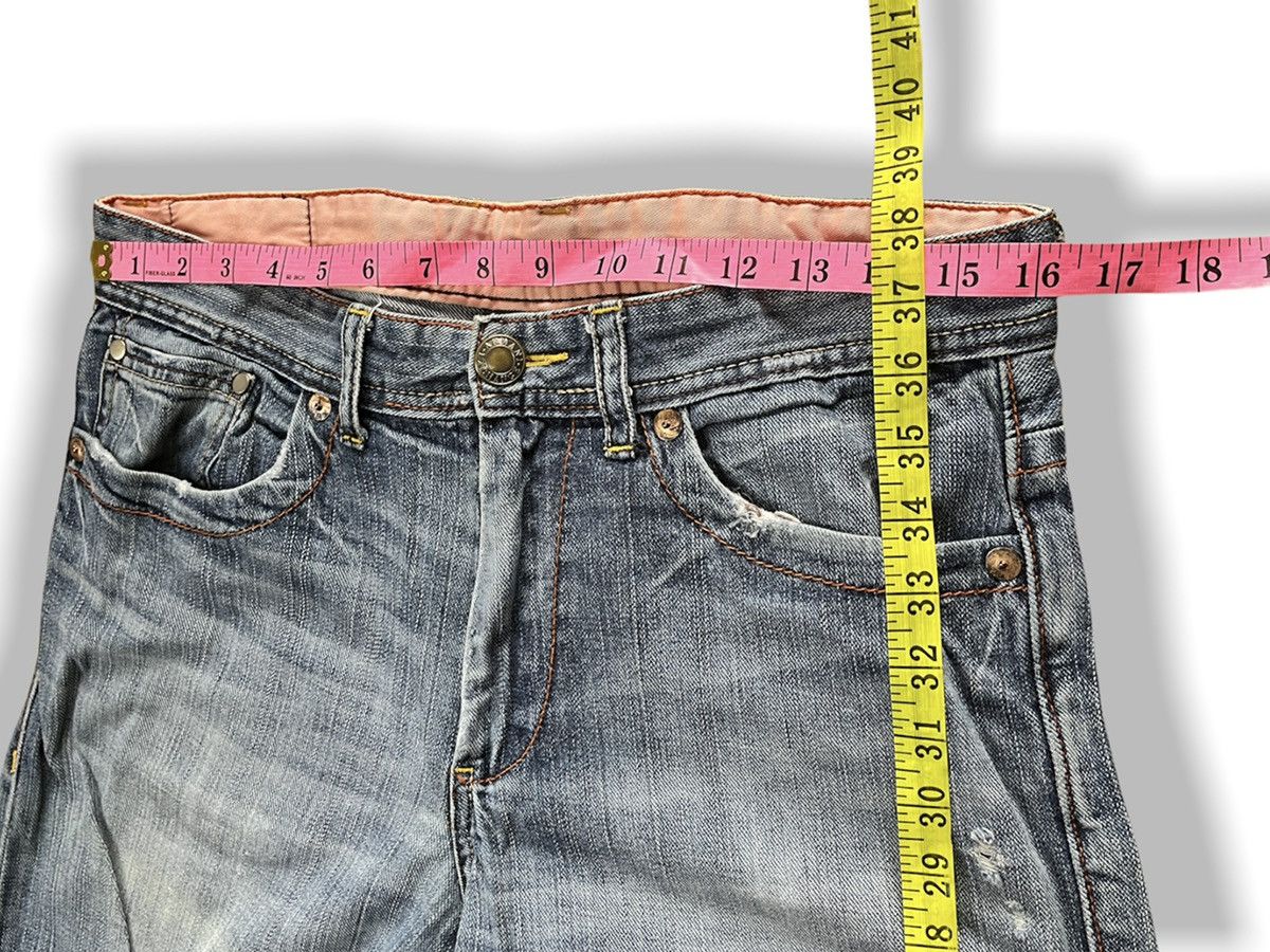 Armani Exchange × Vintage Grails ARMANI EXCHANGE Embroidery Jeans Size US 31 - 2 Thumbnail