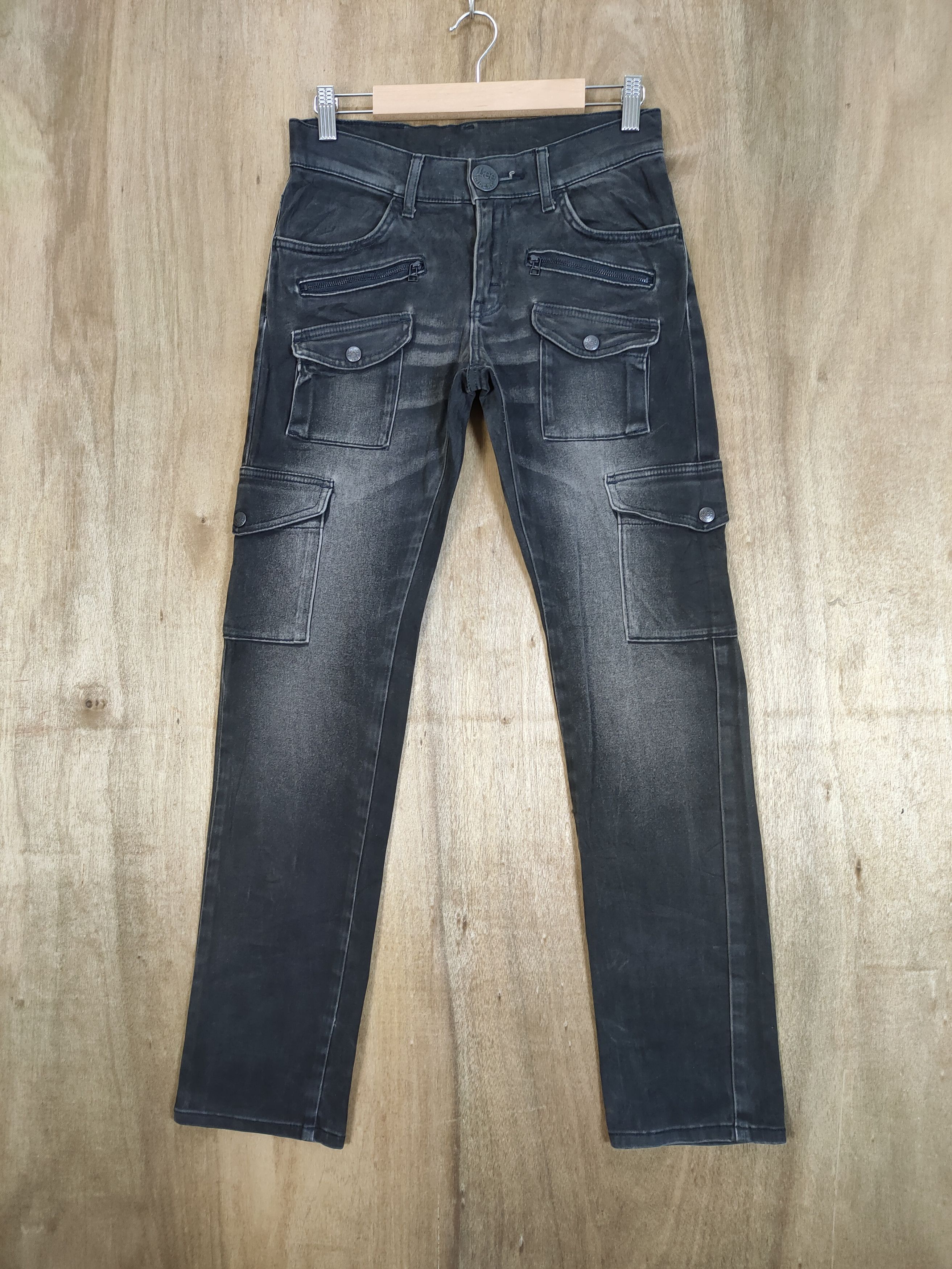 image of R2 Lee Black Multipocket Cargo Pants, Men's (Size 27)