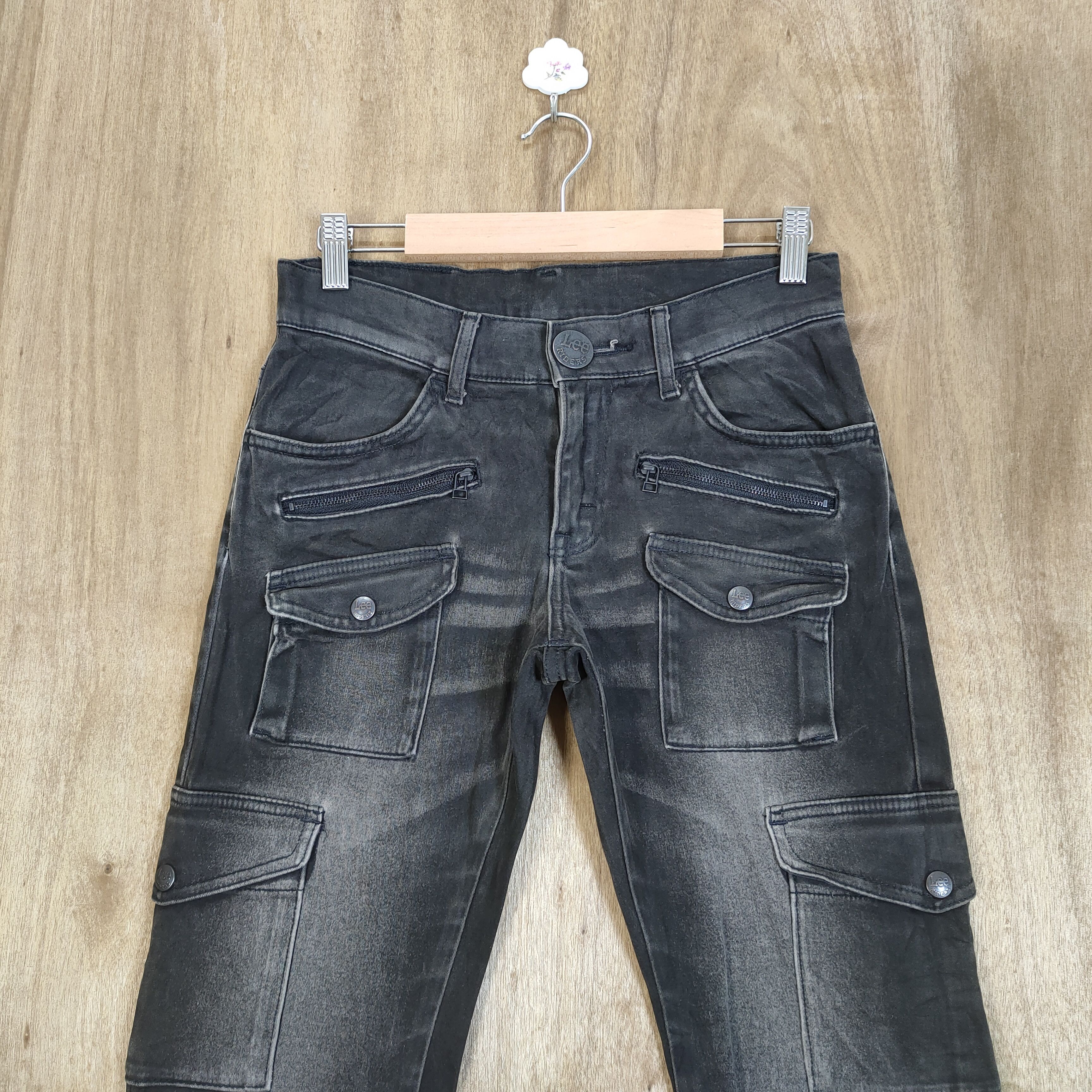 Lee #R2 LEE BLACK MULTIPOCKET CARGO PANTS Size US 27 - 2 Thumbnail