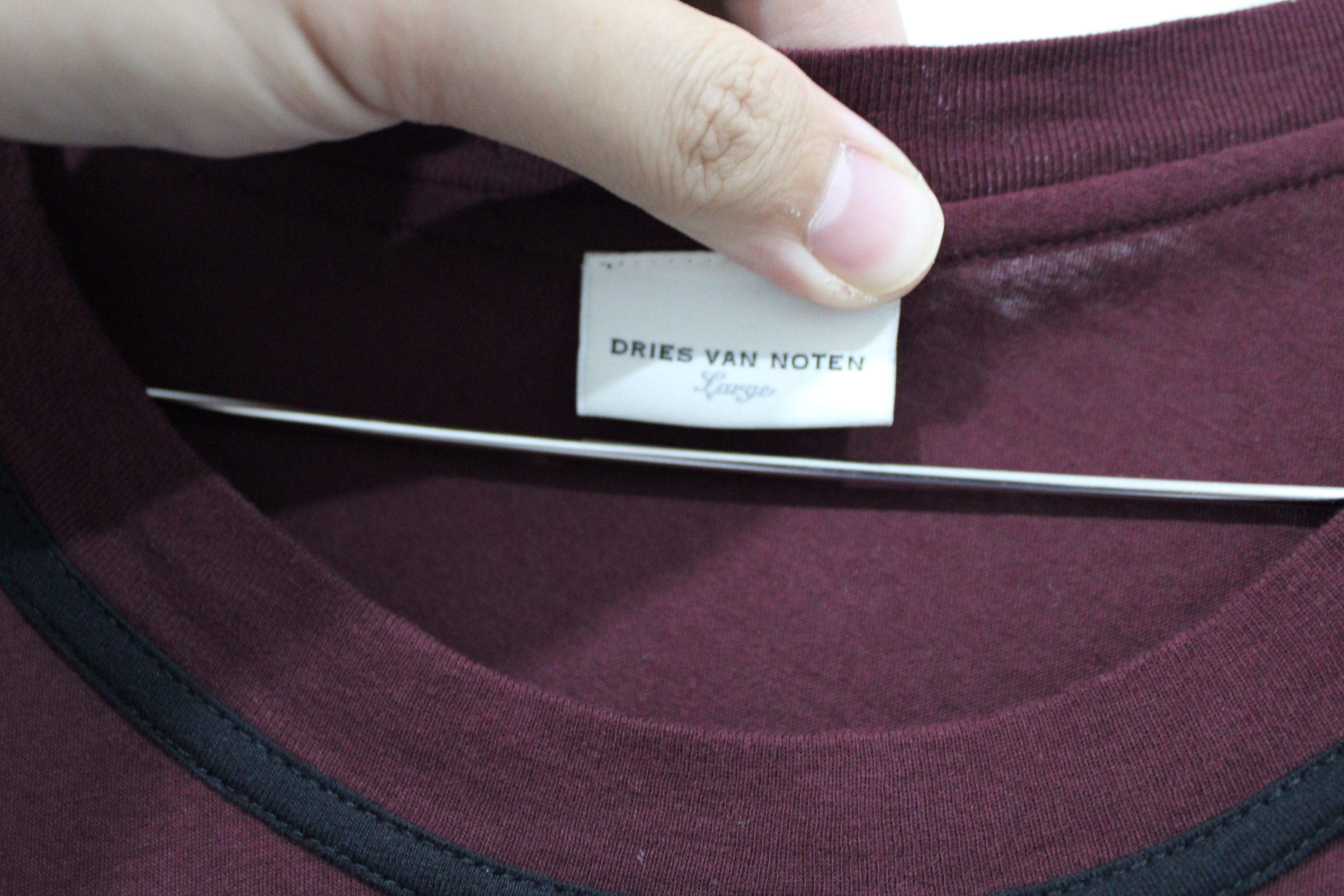 Dries Van Noten Dries Van Noten Maroon Tee Size US L / EU 52-54 / 3 - 6 Thumbnail