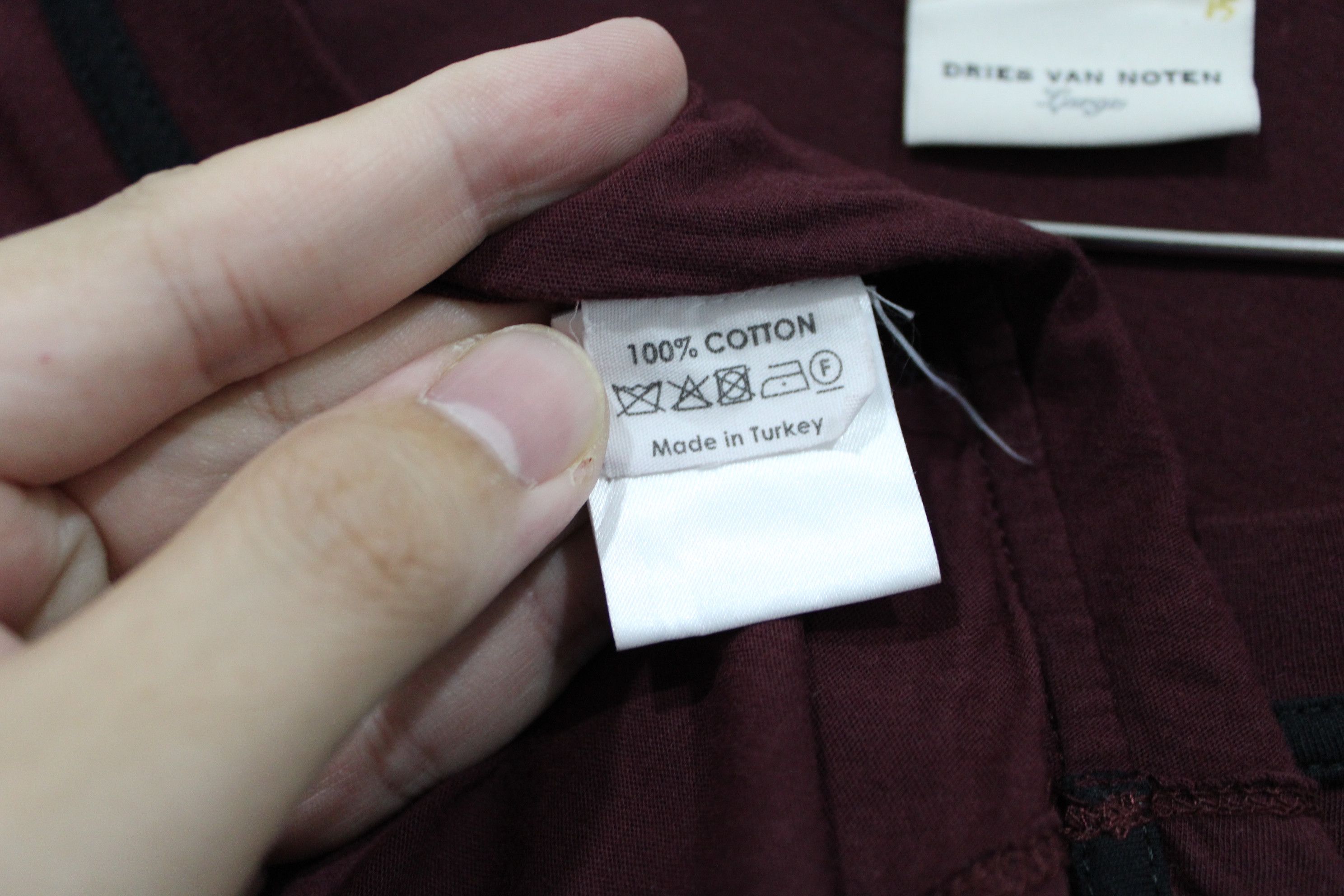 Dries Van Noten Dries Van Noten Maroon Tee Size US L / EU 52-54 / 3 - 7 Thumbnail