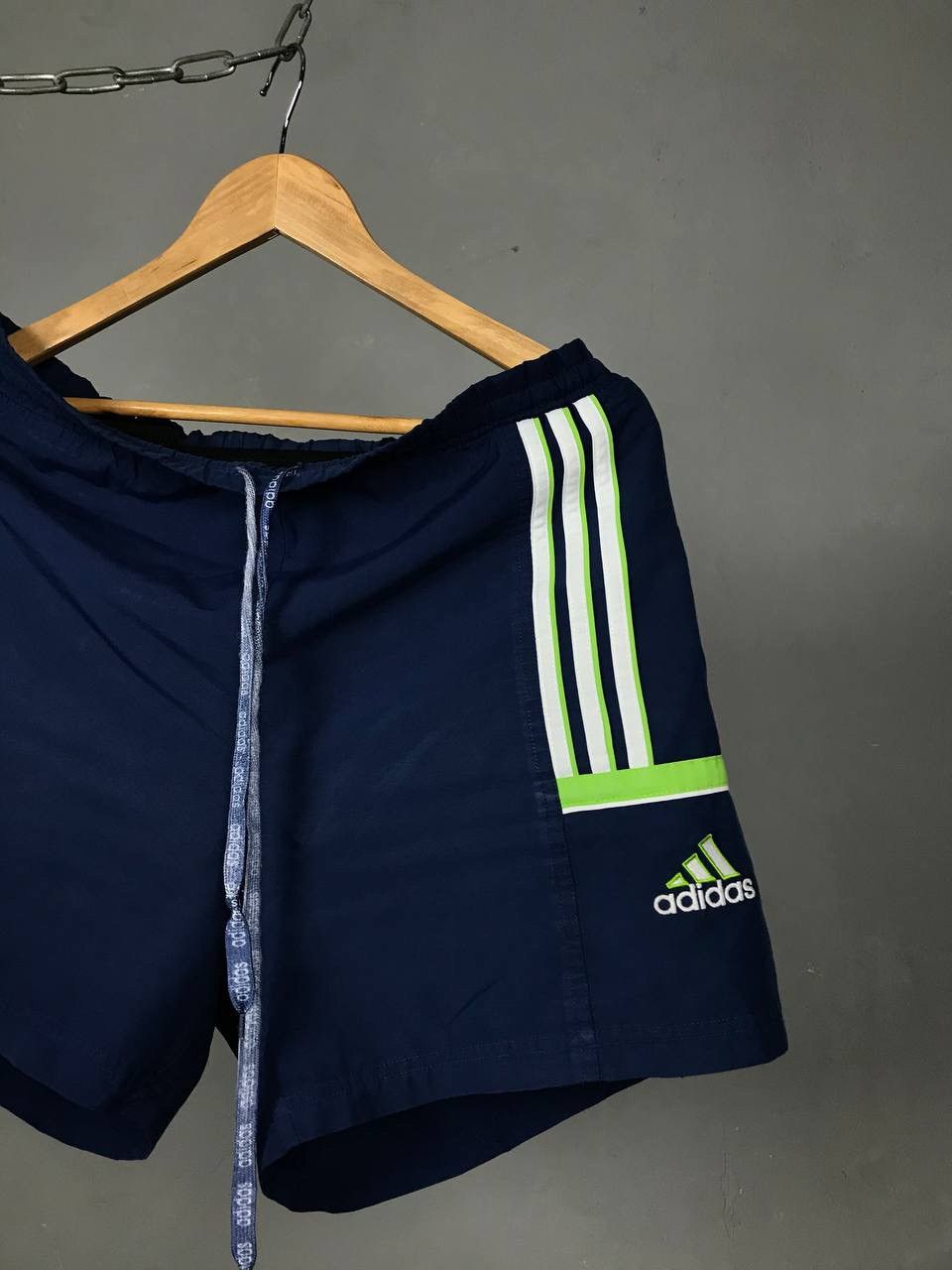 Adidas × Vintage Adidas vintage streetwear shorts Size US 36 / EU 52 - 2 Thumbnail