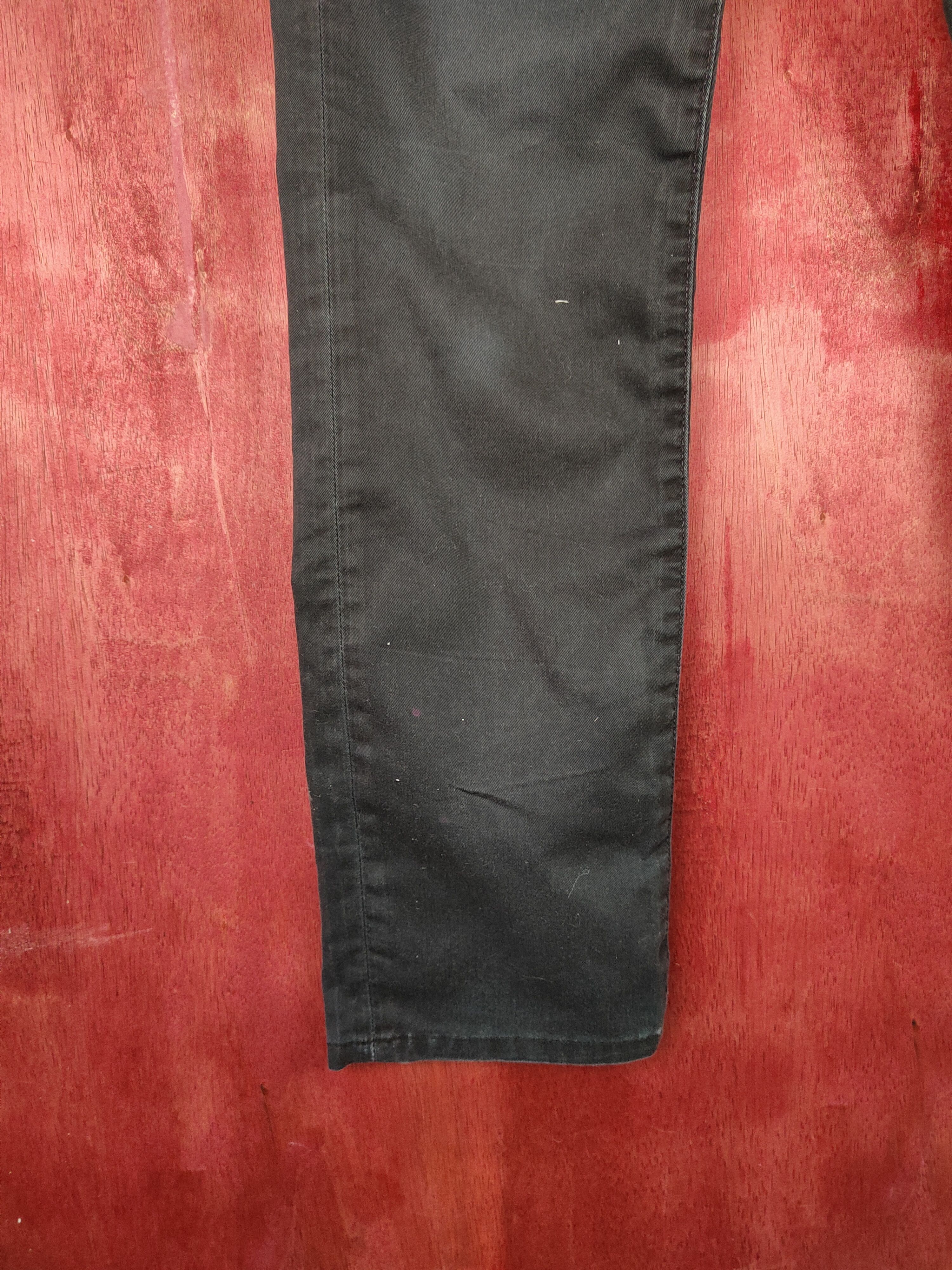 Levi's 511 Levis Dark Blue vintage distressed casual Pants #S814 Size US 29 - 4 Thumbnail