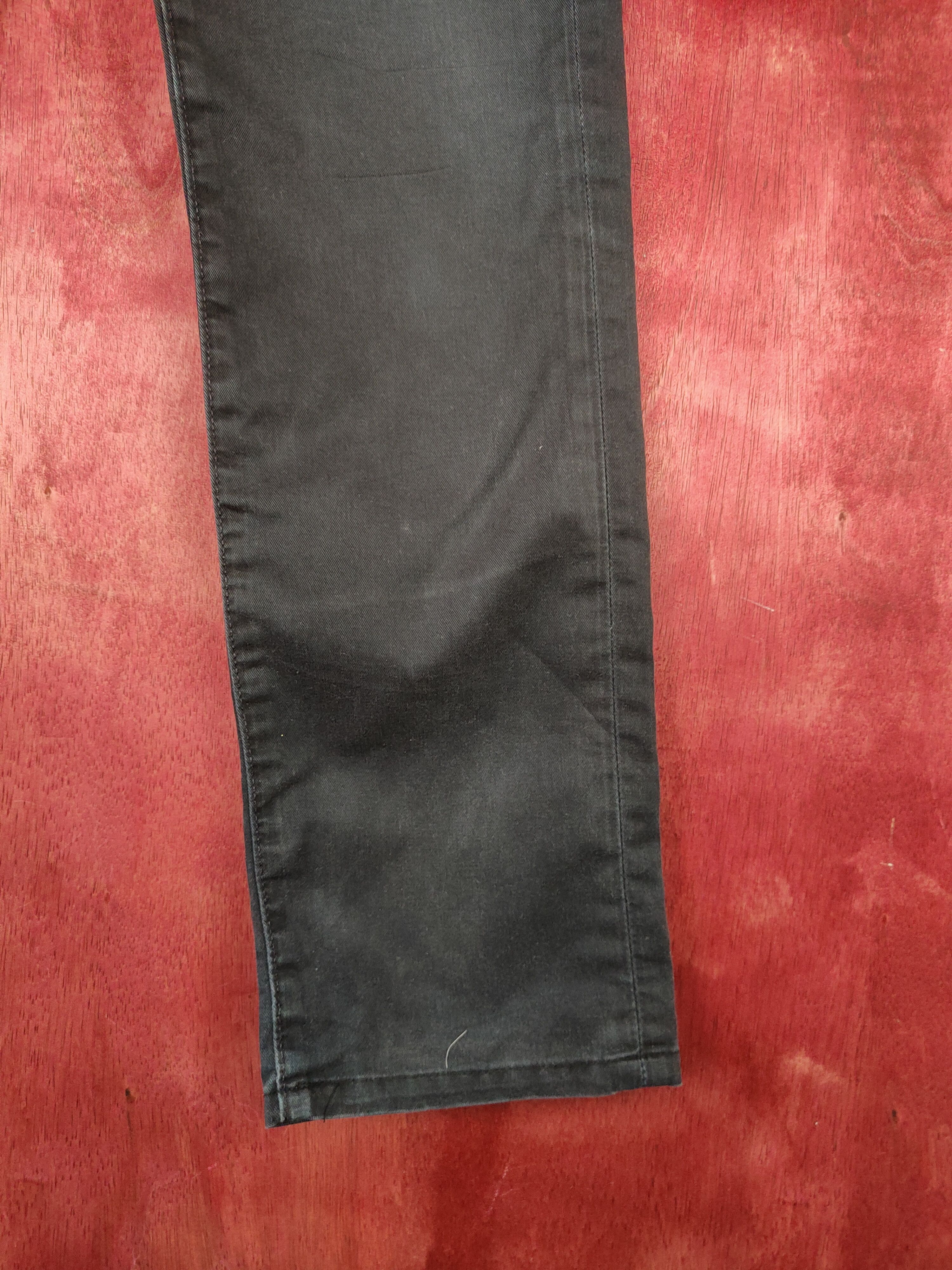 Levi's 511 Levis Dark Blue vintage distressed casual Pants #S814 Size US 29 - 6 Thumbnail