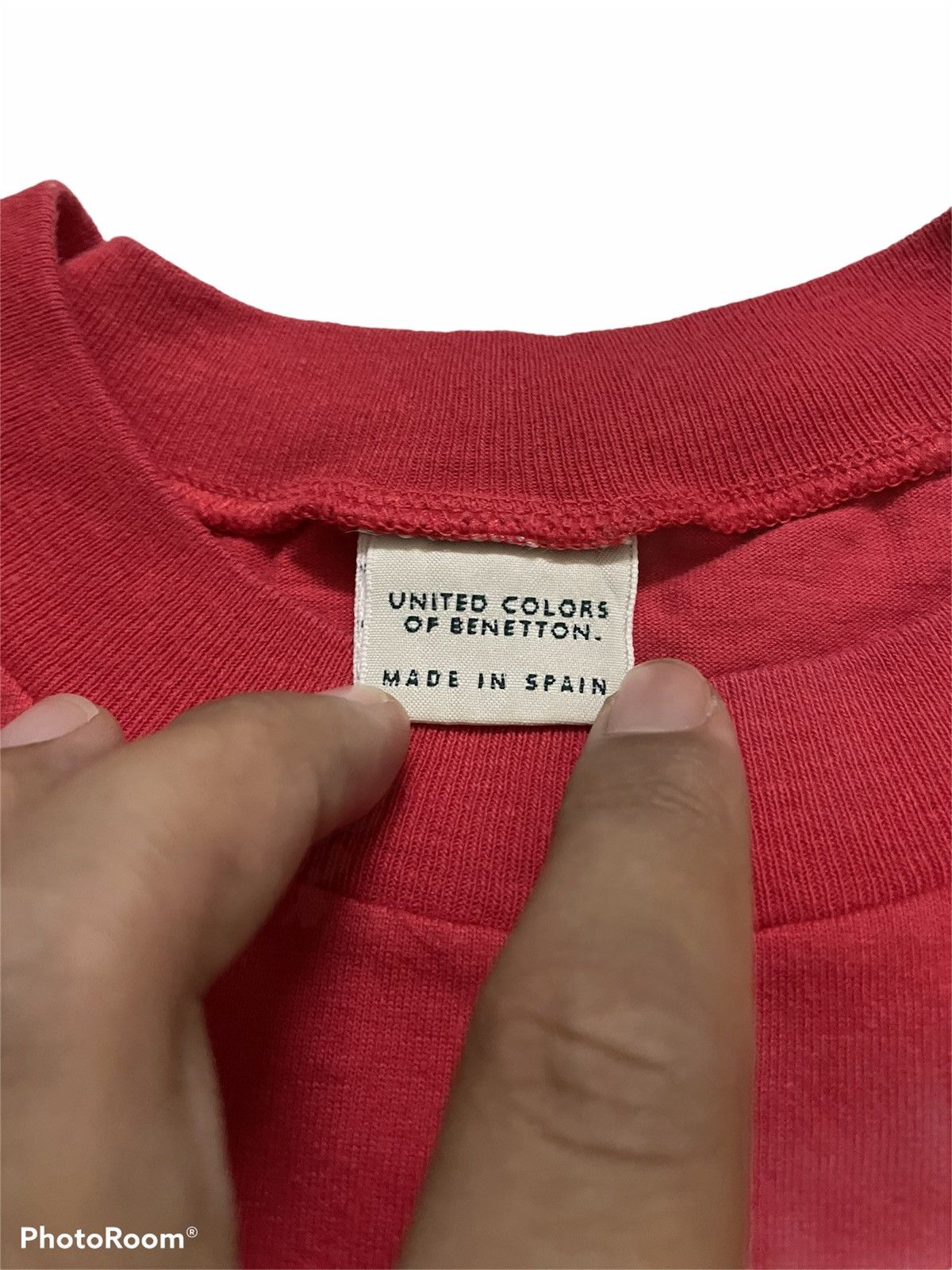 Other Benetton Tshirt World Wide Size US L / EU 52-54 / 3 - 4 Thumbnail