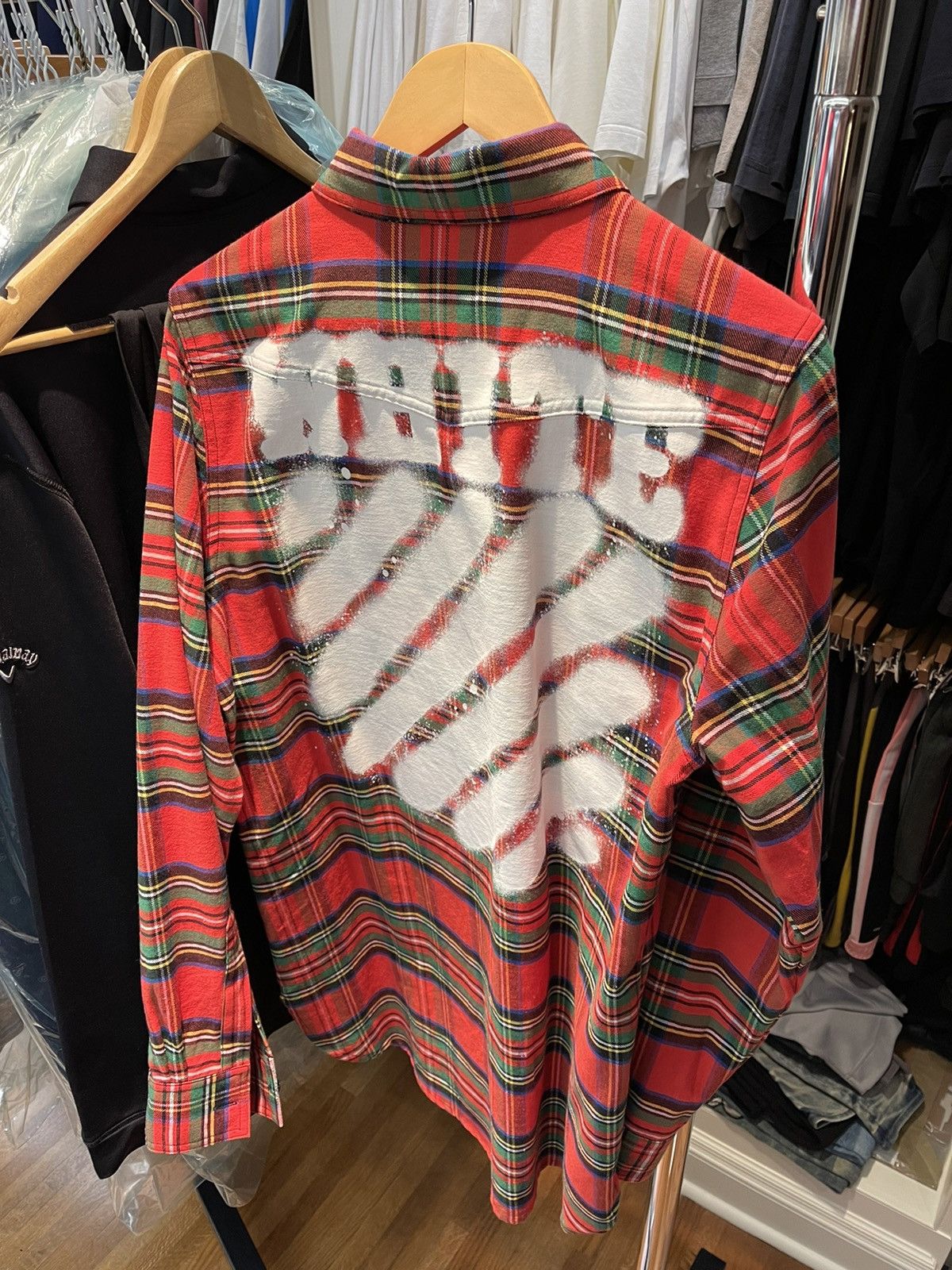Off-White Off-White red flannel Size US S / EU 44-46 / 1 - 2 Thumbnail